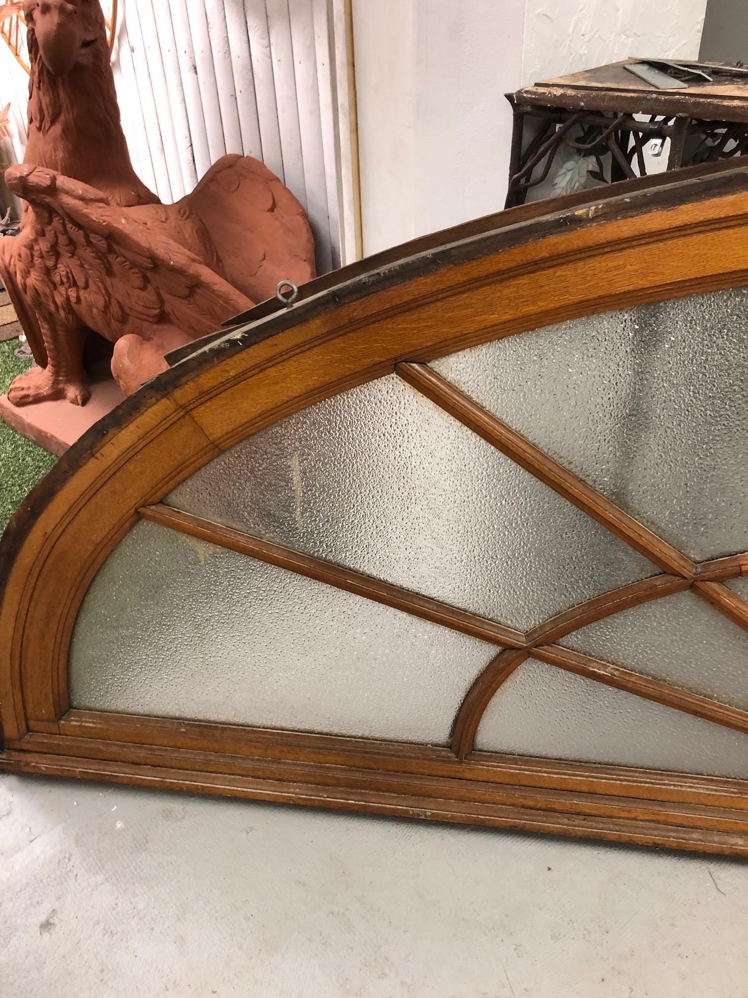 Large Antique Arched Transom Palladian Window in a Oak Frame Early 20th Century  For Sale 2
