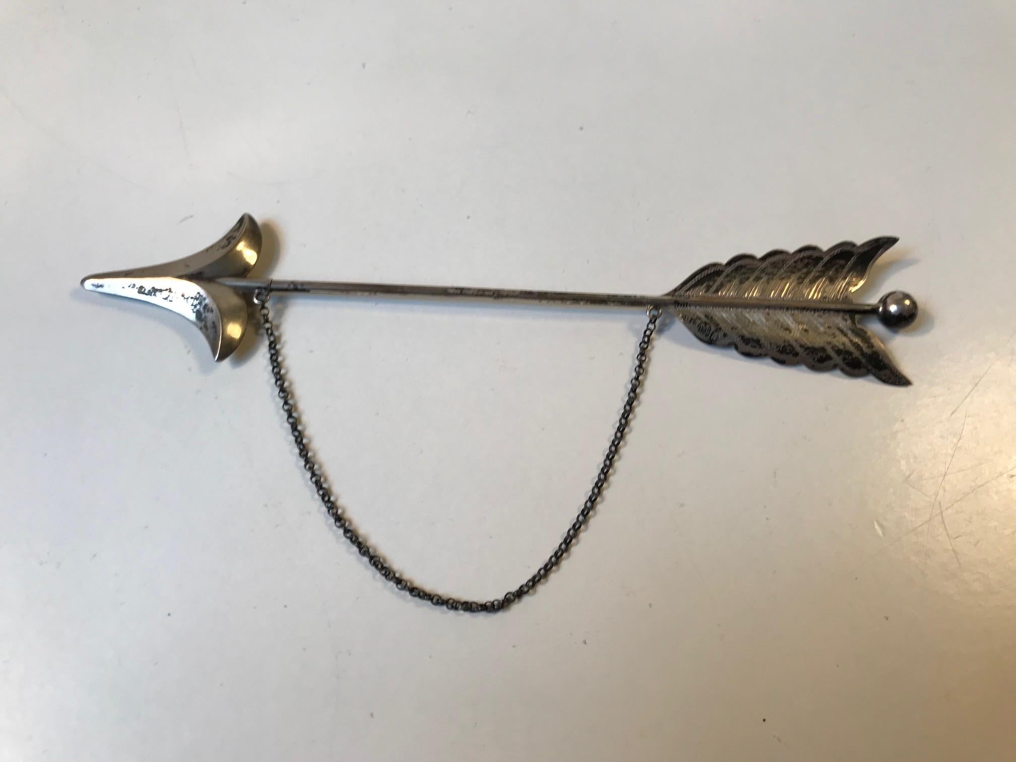 Arts and Crafts Large Antique Arrow Hatpin in Silver by Marius Sørensen, circa 1900 For Sale