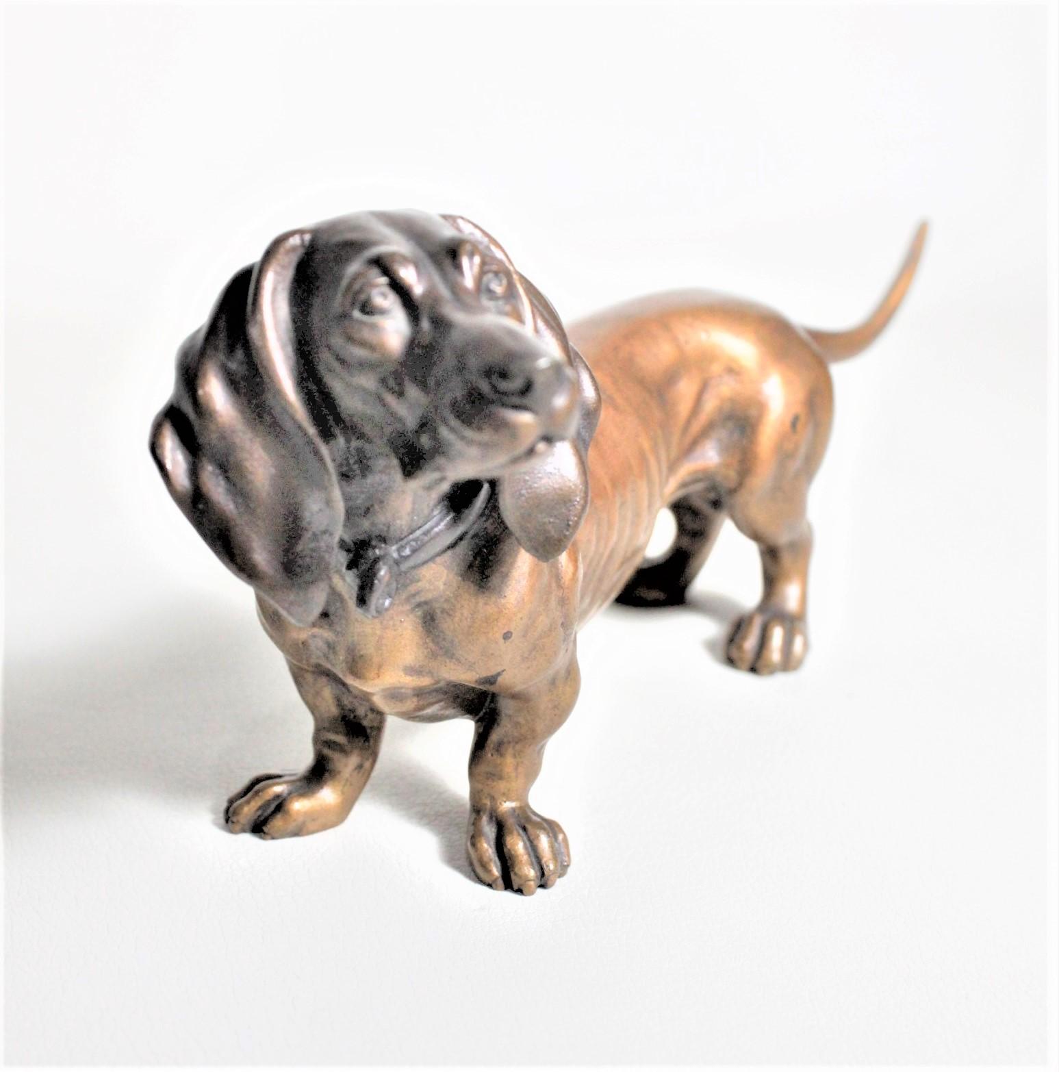 Large Antique Austrian Cold-Painted Bronze Basset Hound Dog Figurine In Good Condition For Sale In Hamilton, Ontario