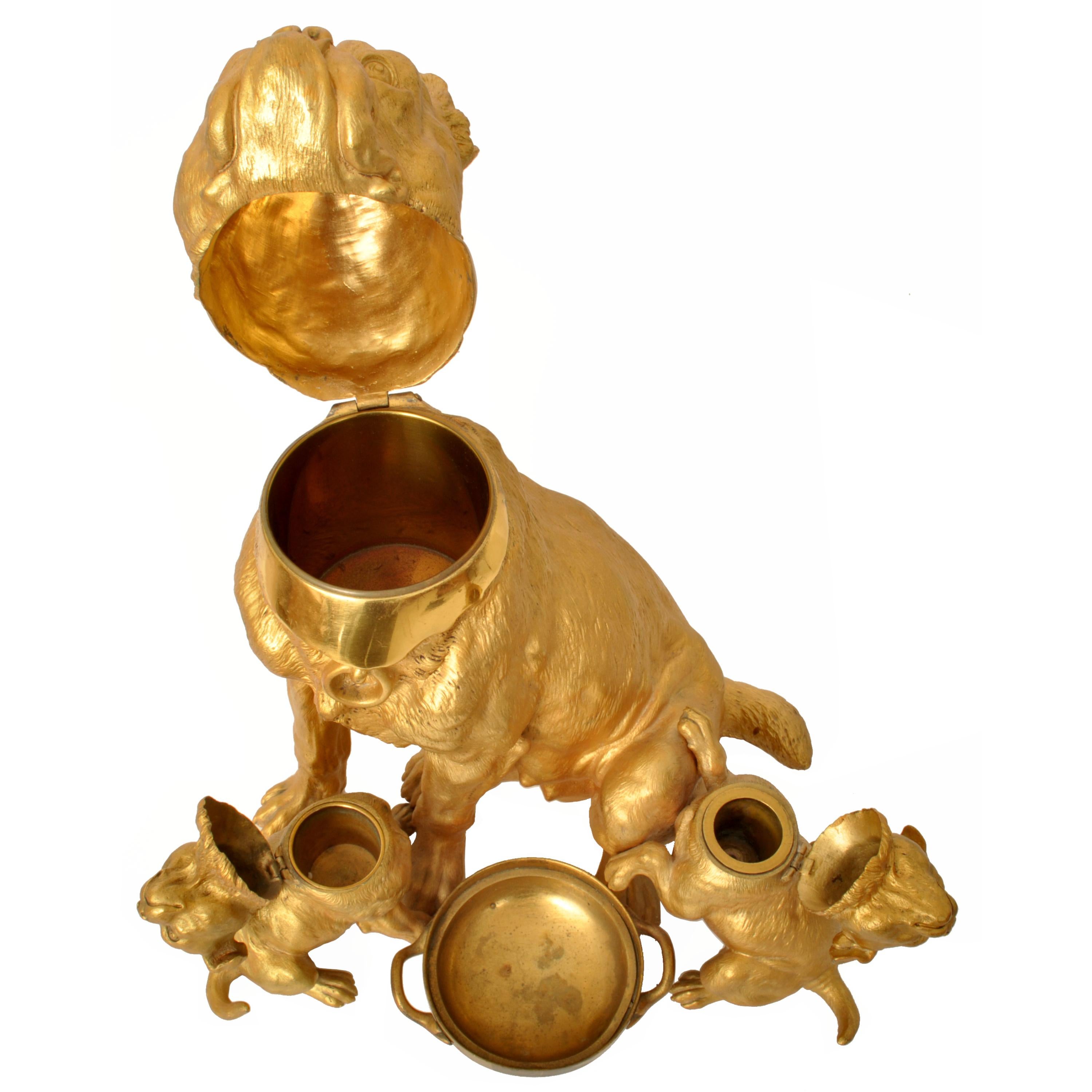 Große antike österreichische vergoldete Bronzeskulptur-Schreibtisch-Skulptur, Pug-Hunde, Puppiche, Puppiche im Angebot 3