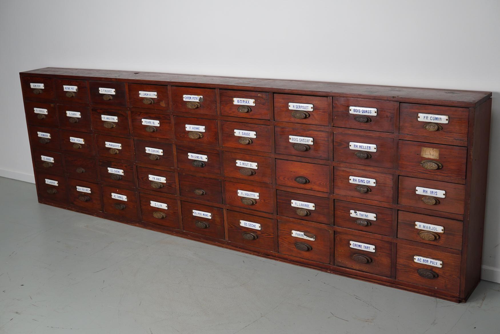  Large Antique Belgian Pitch Pine Apothecary Cabinet with Enamel Shields, 1900s In Good Condition For Sale In Nijmegen, NL