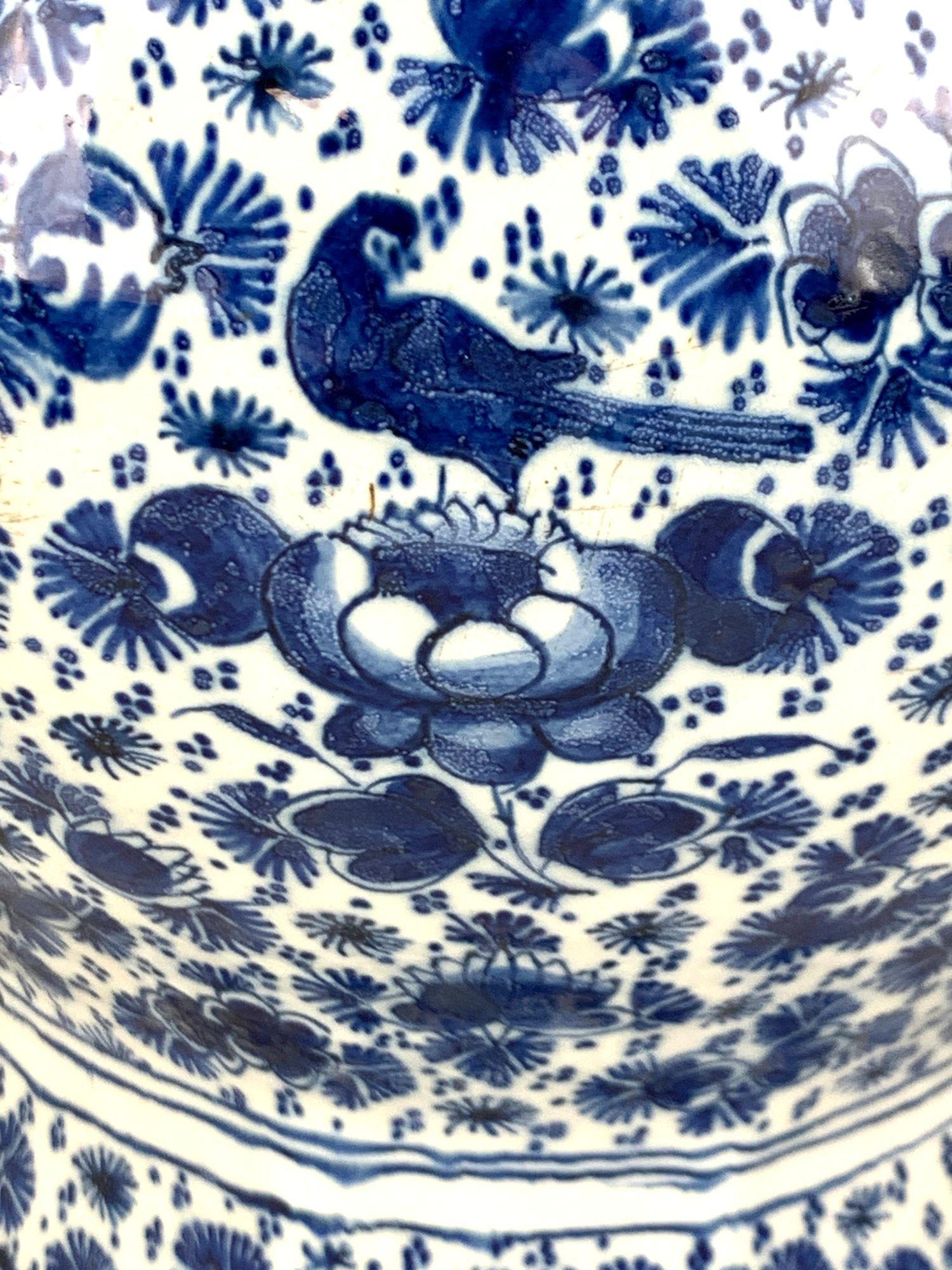 Große antike blau-weiße holländische Delft-Vase, handbemalt, 18. Jahrhundert Ca. 1770 (Niederländisch) im Angebot
