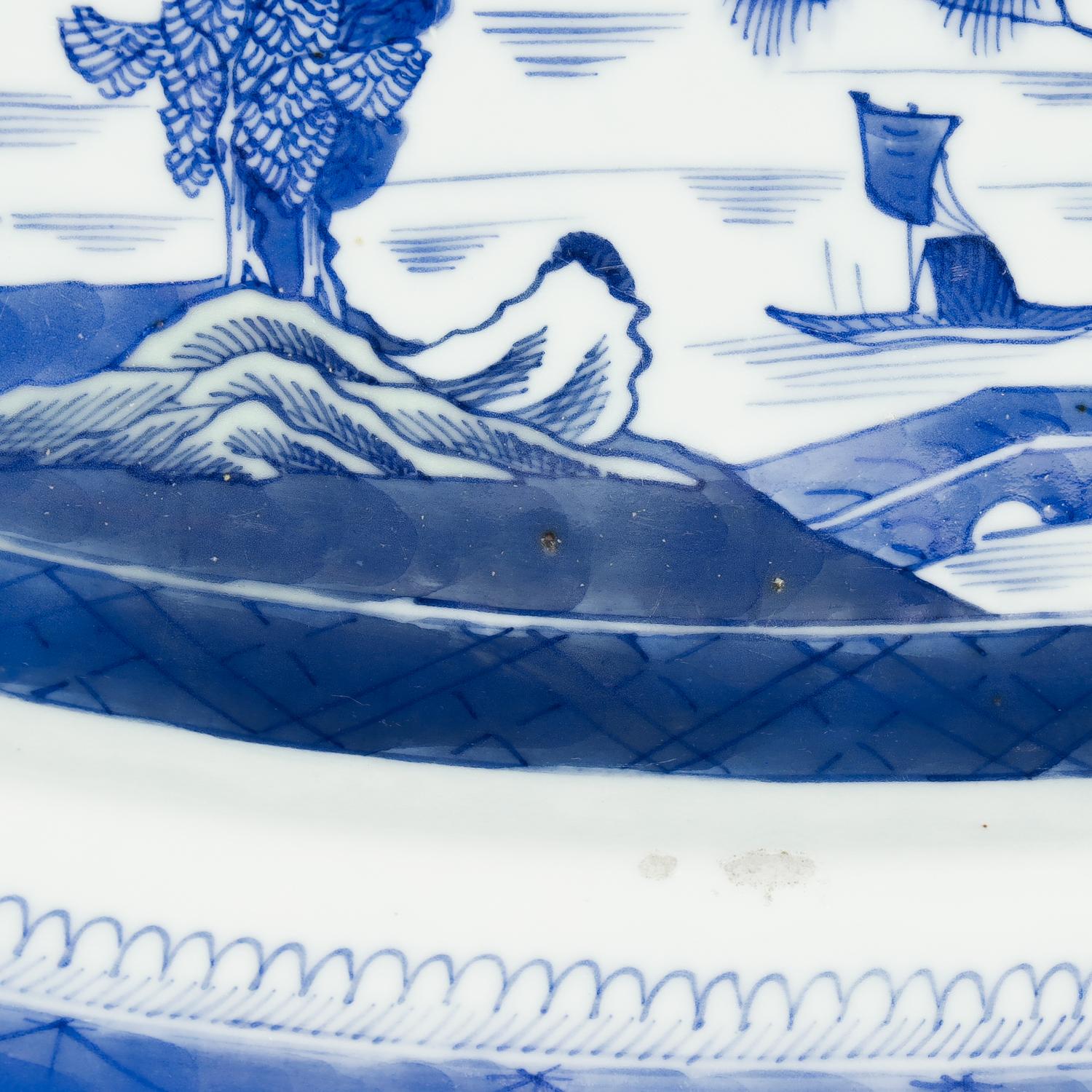 Large Antique Blue & White Canton Chinese Export Porcelain Fish Platter or Tray For Sale 11