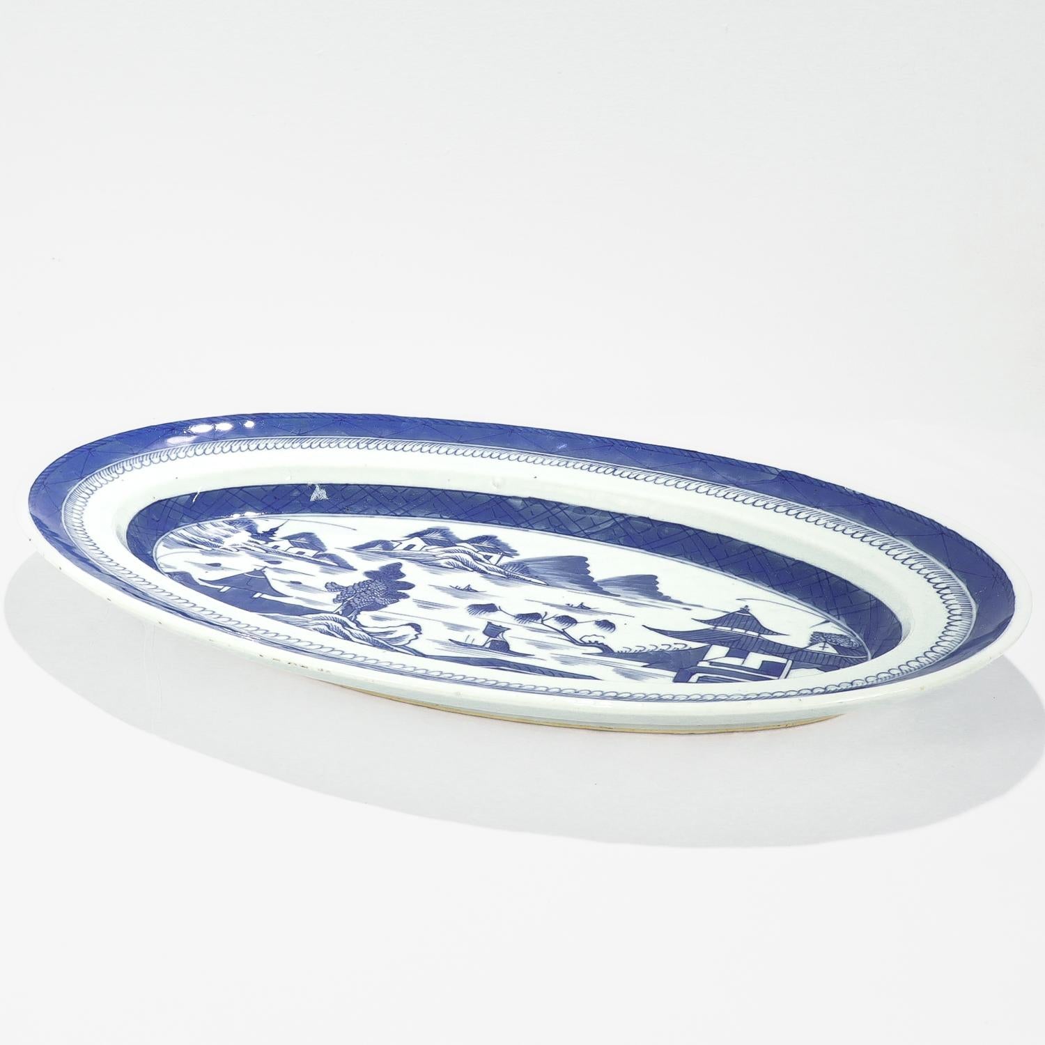 Large Antique Blue & White Canton Chinese Export Porcelain Fish Platter or Tray For Sale 1
