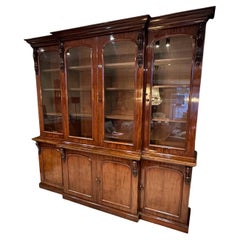 Gran librería antigua