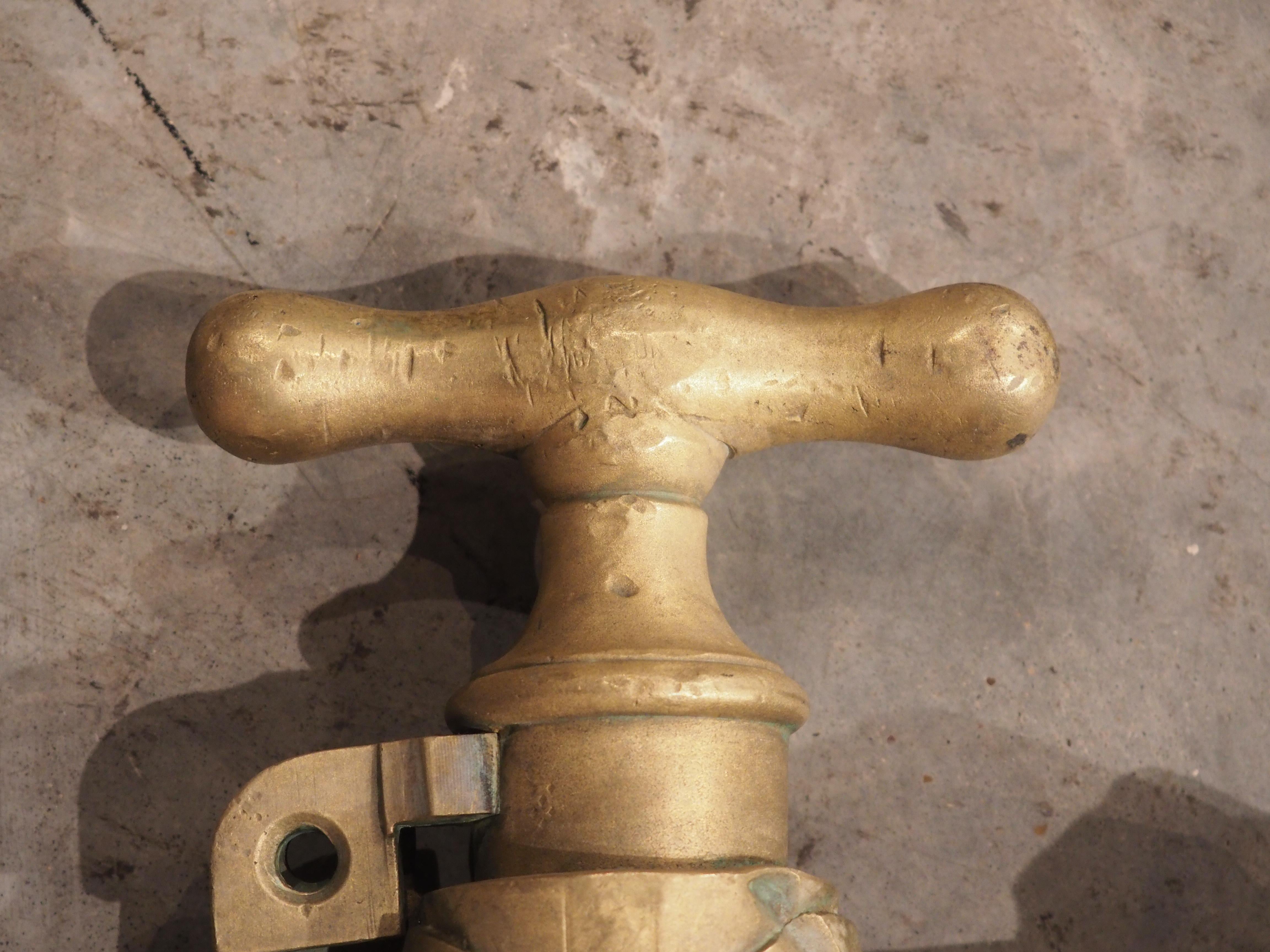 Large Antique Bronze Barrel Spout from France, 19th Century In Good Condition In Dallas, TX