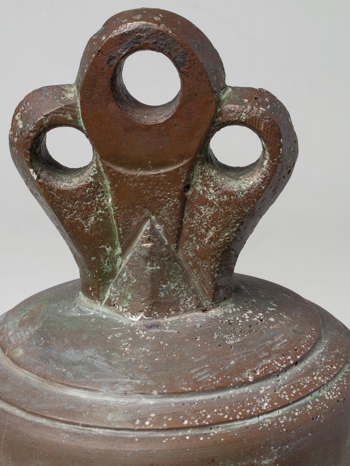 italien  Chandelier en bronze ancien avec fermoir d'origine  en vente