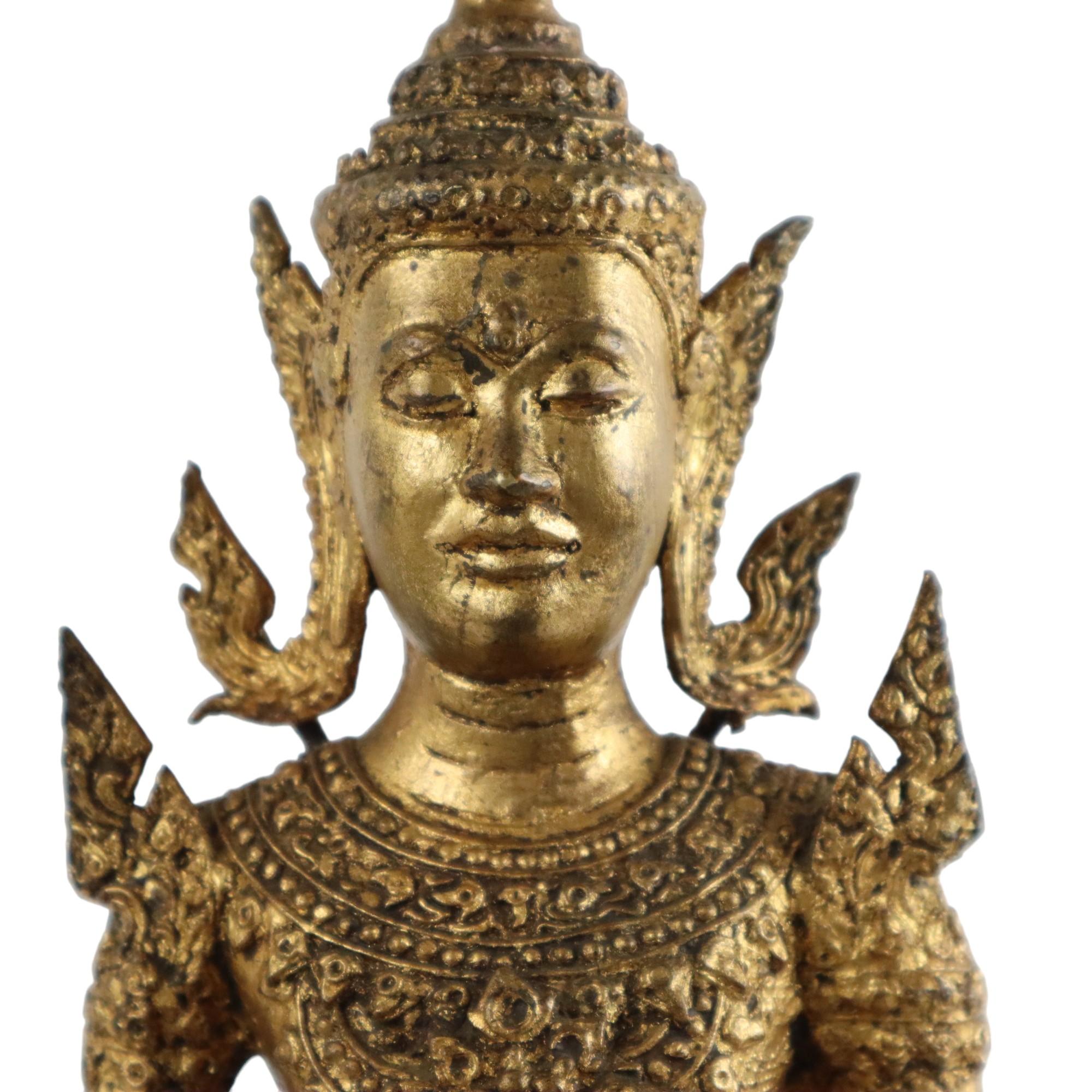 Large Antique Bronze Buddha 24 Carat Gold 19th Century Thailand For Sale 7