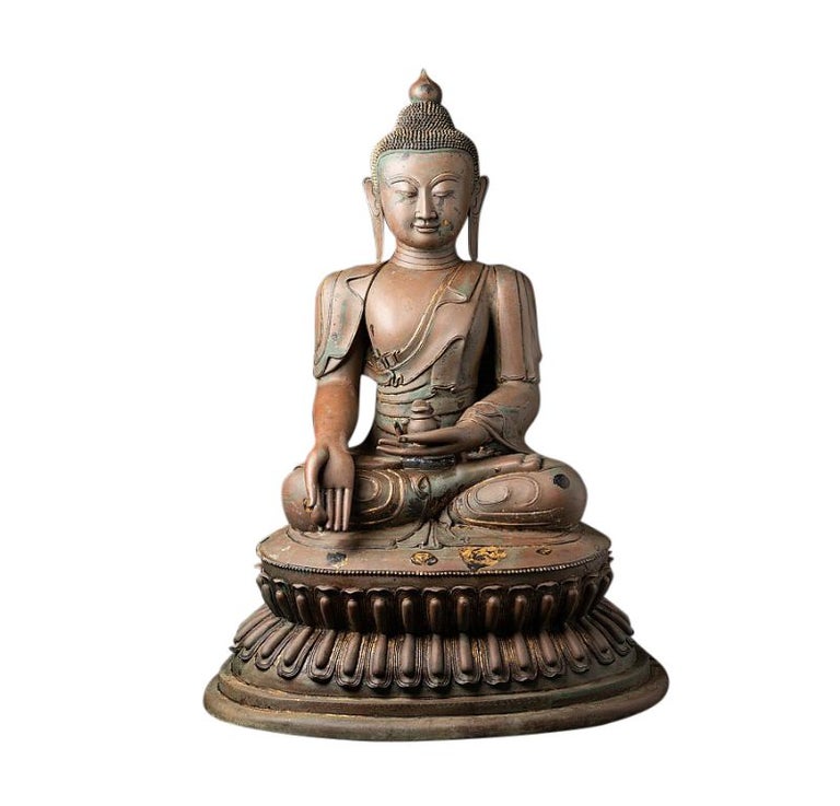 Large Antique Bronze Buddha Statue from Burma For Sale at 1stDibs