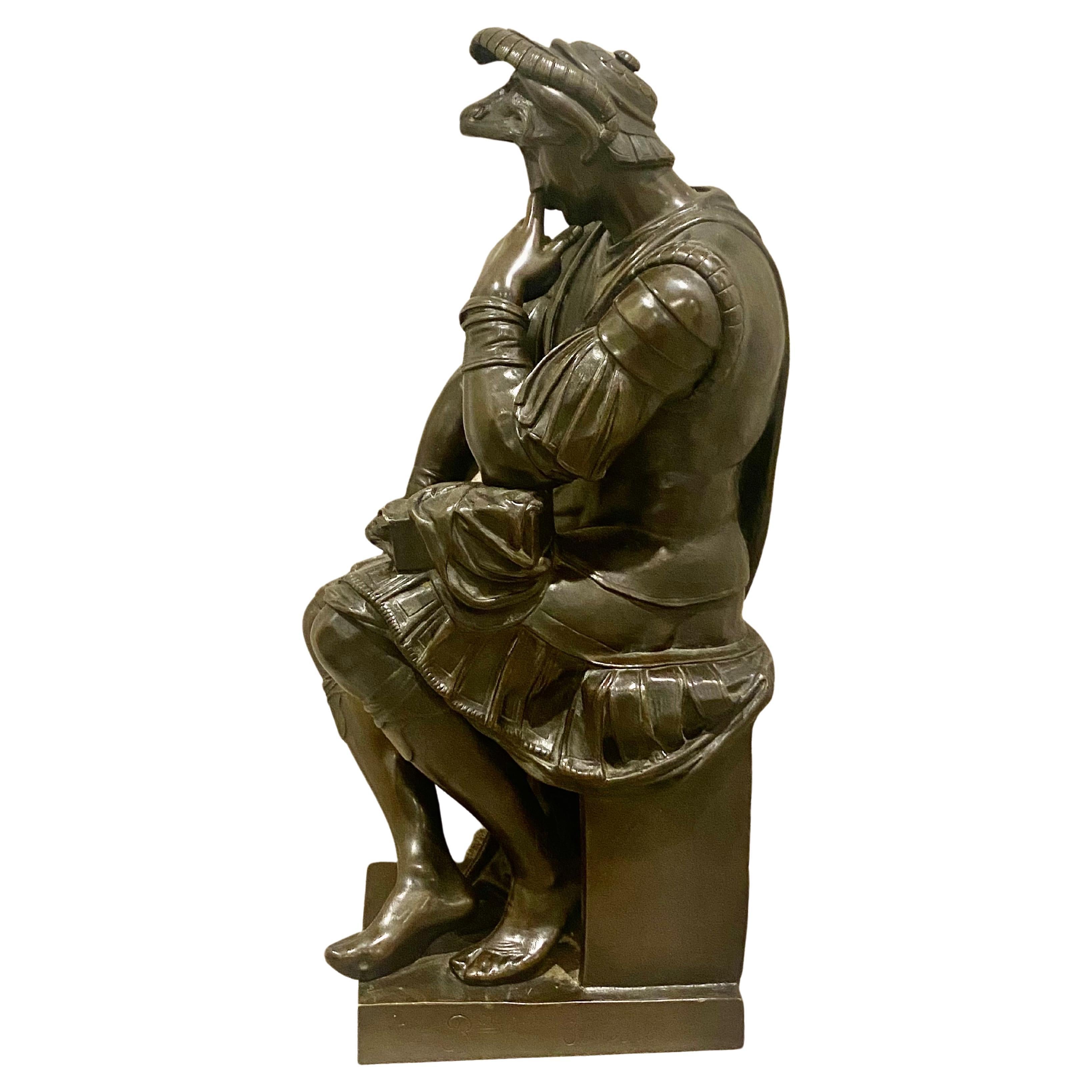 Large Antique Bronze Statue of Lorenzo De Medici, circa 19th Century Signed In Excellent Condition In London, GB