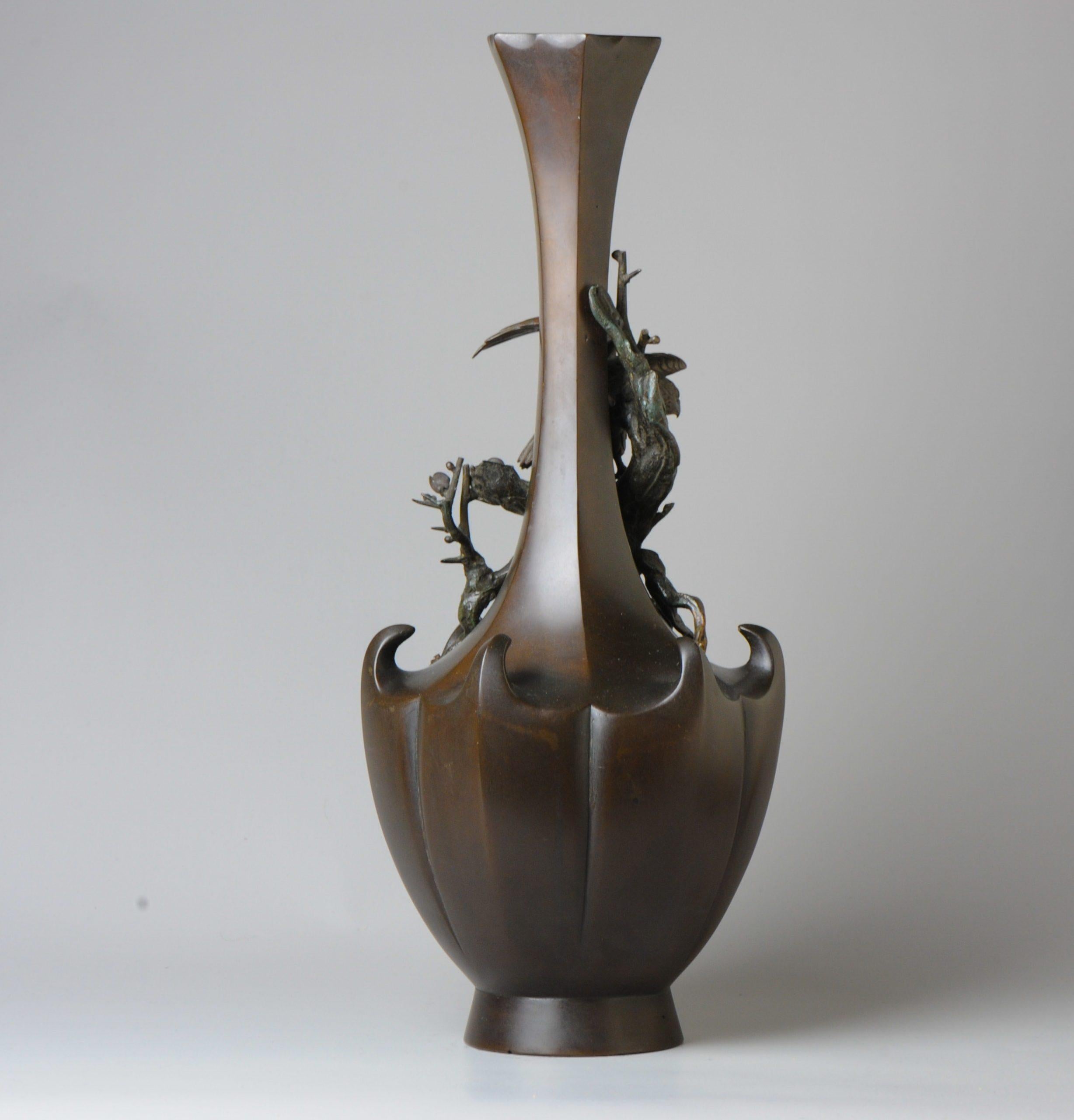 Large Antique Bronze Vase Decorated Genryusai Seiya Eagle Bird of Prey For Sale 4