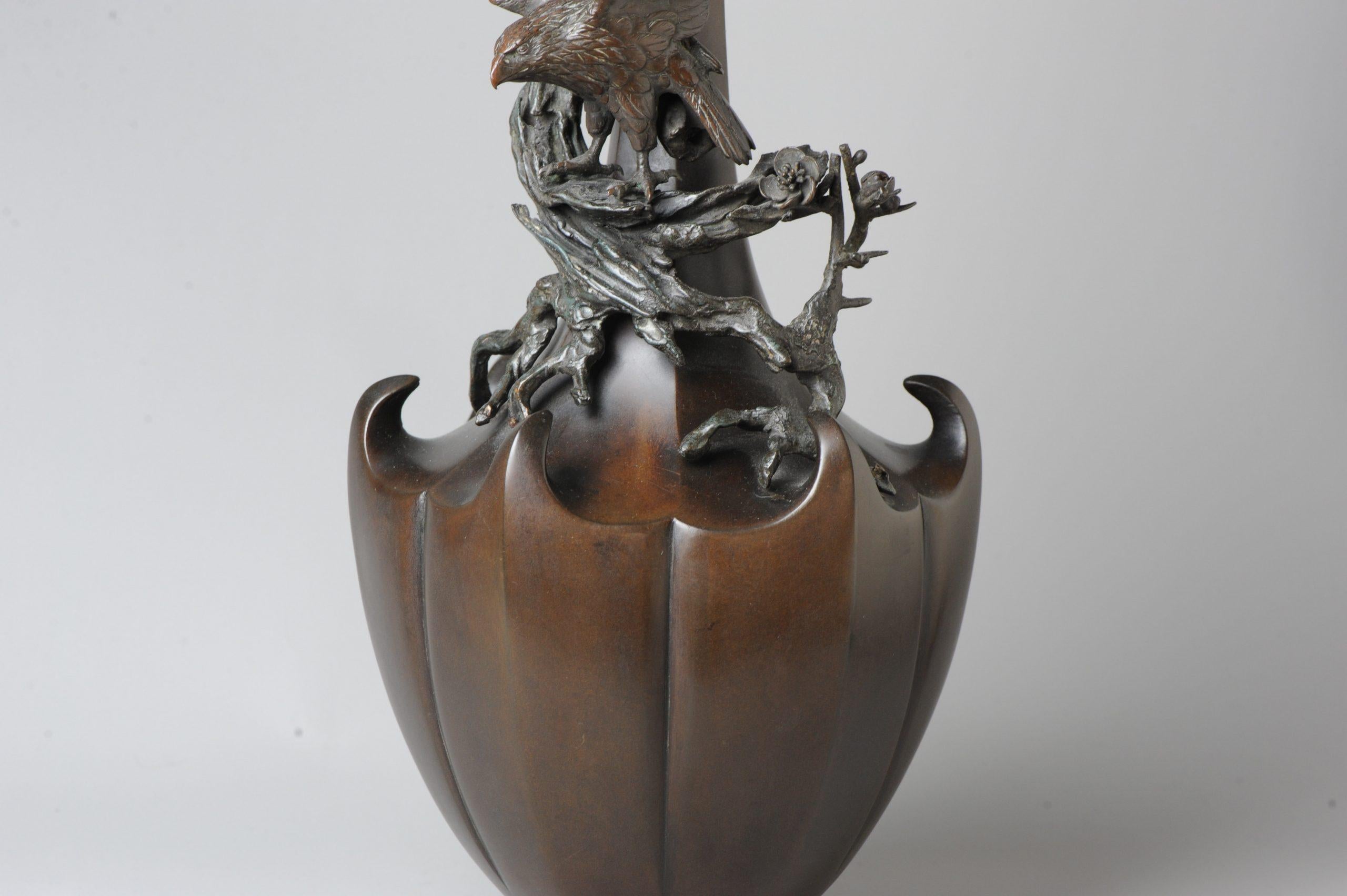 Large Antique Bronze Vase Decorated Genryusai Seiya Eagle Bird of Prey For Sale 10