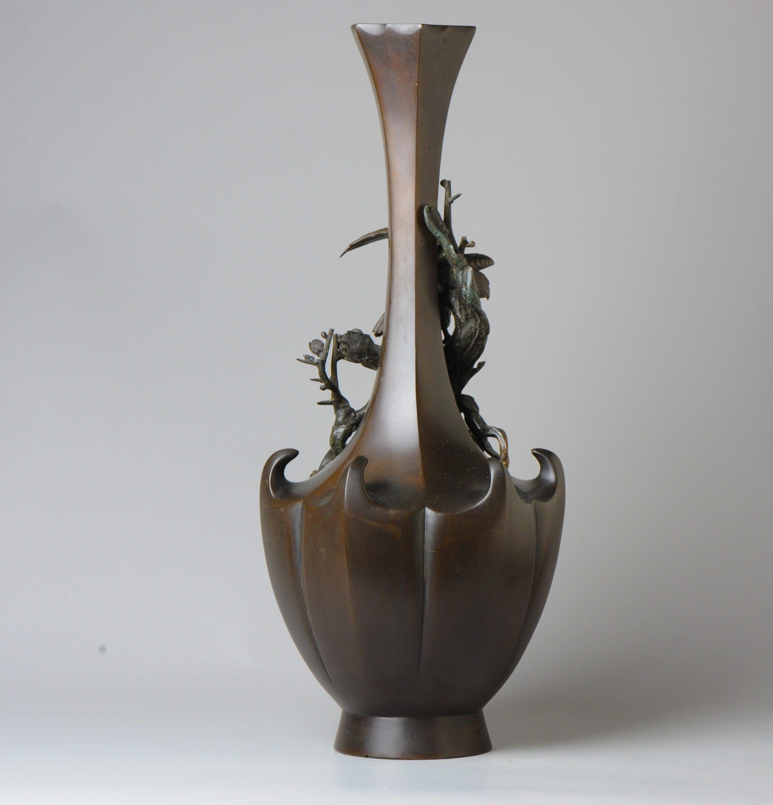 Large Antique Bronze Vase Decorated Genryusai Seiya Eagle Bird of Prey For Sale 3
