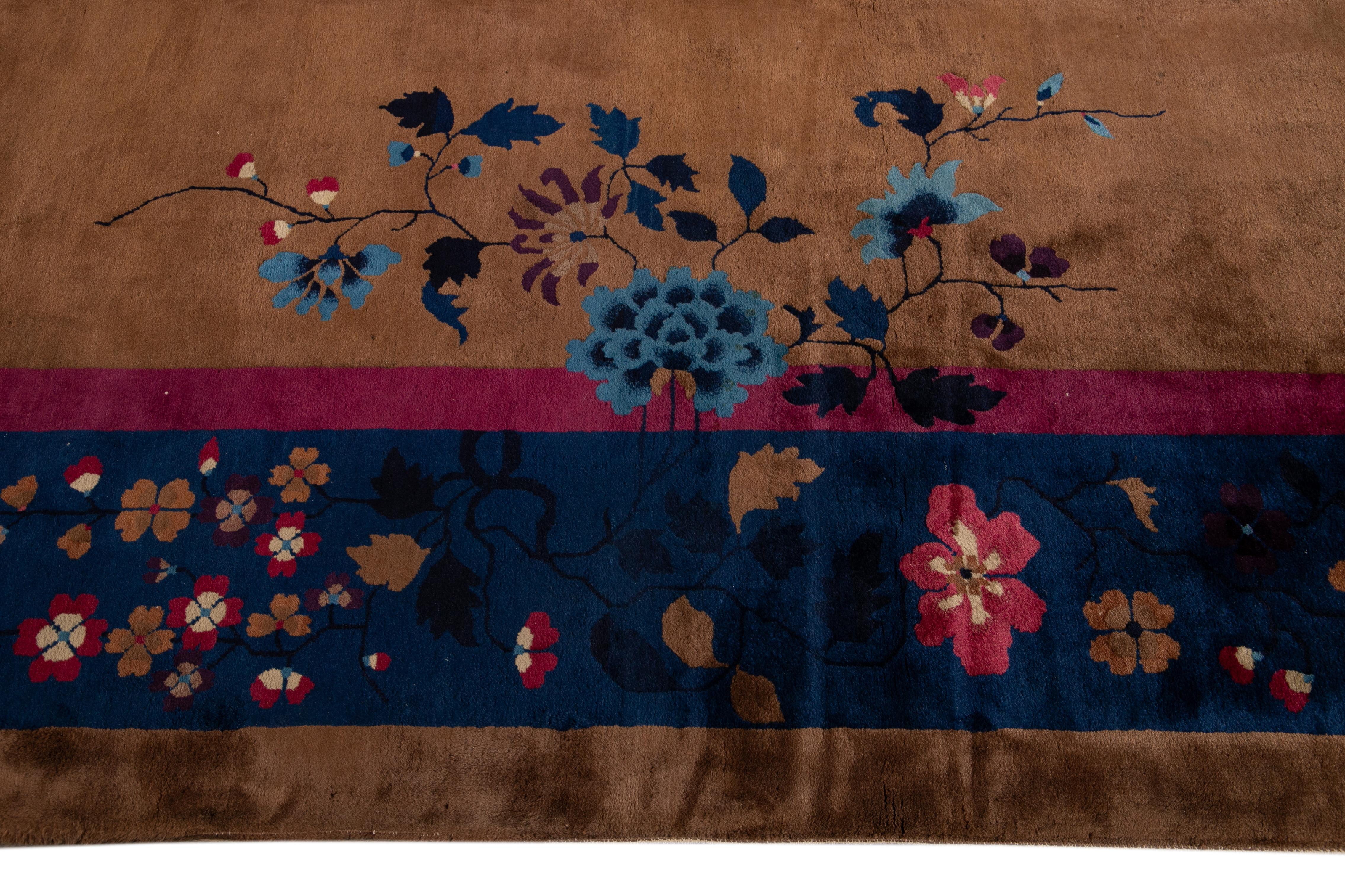 Großer antiker brauner Art-Déco-Teppich aus chinesischer Wolle im Angebot 1