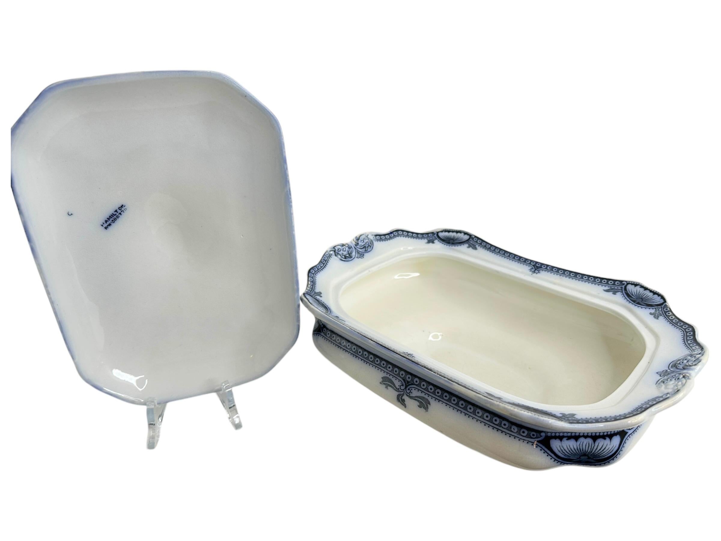 Gran Antiguo Burgess & Leigh Hamilton Flujo Azul Rectangular cubierto Vegetal Porcelana en venta