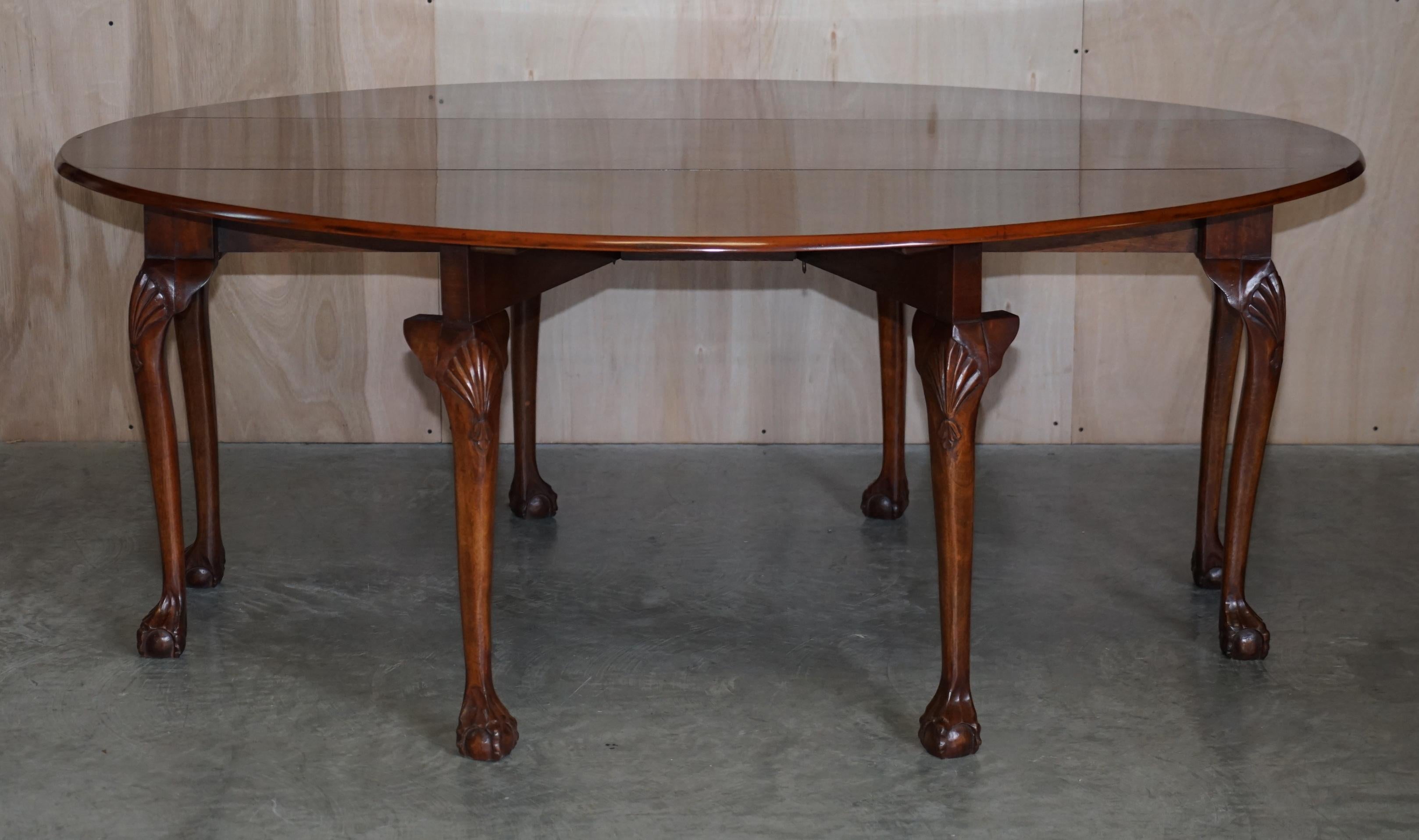 Large Antique Burr Walnut Hunt Harvest Claw & Ball Extending Dining Table Wake 6