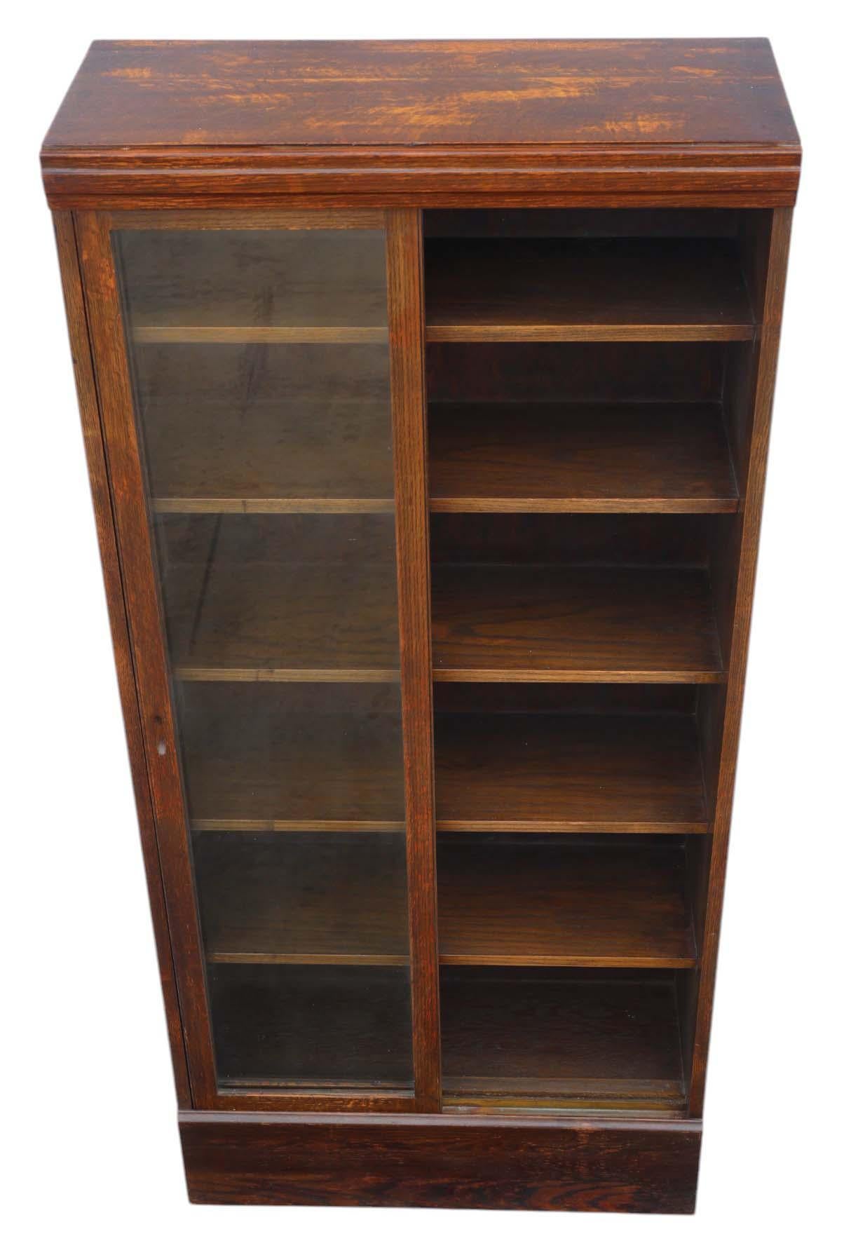 Großes antikes Bücherregal aus Eiche von ca. 1925 - Hochwertiger Vitrinenschrank (Frühes 20. Jahrhundert) im Angebot