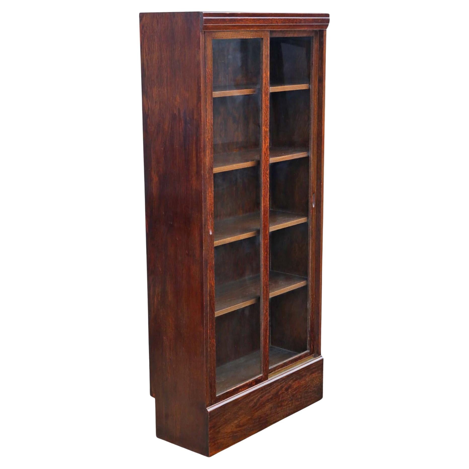 Großes antikes Bücherregal aus Eiche von ca. 1925 - Hochwertiger Vitrinenschrank