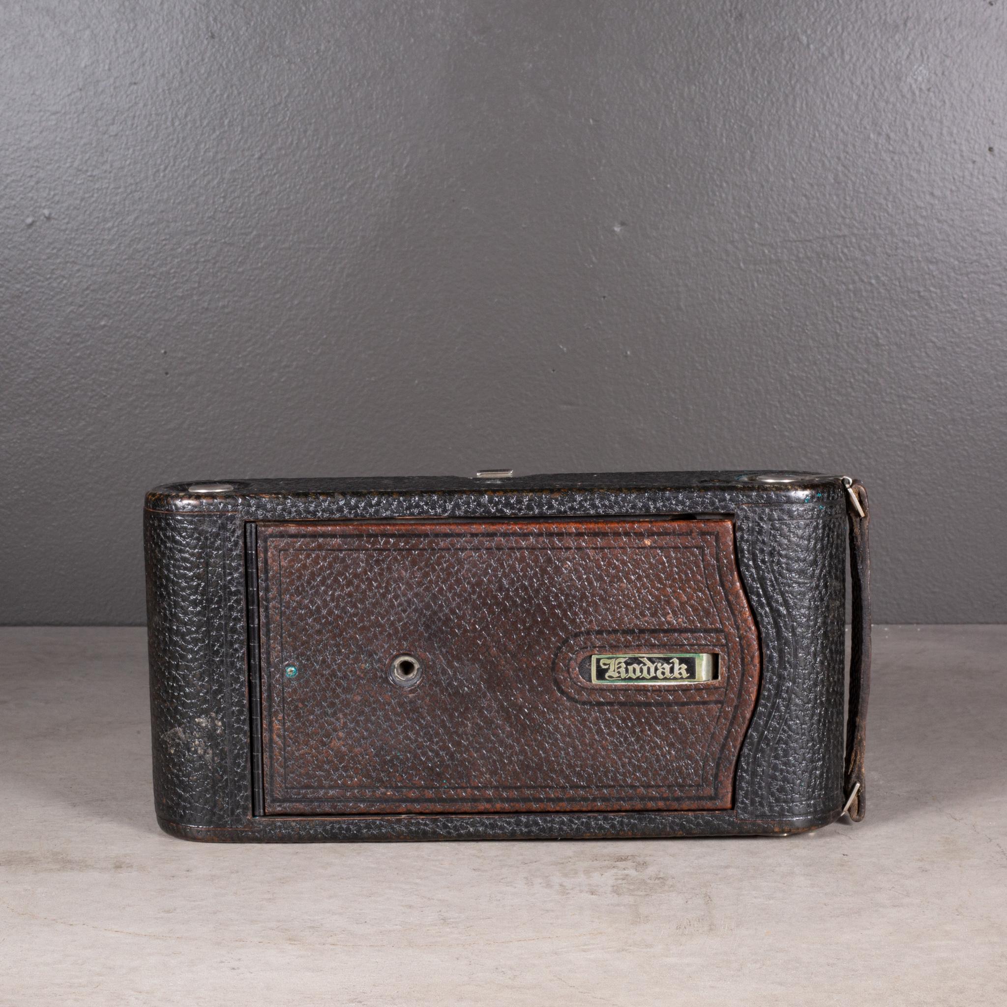 Large Antique Canadian Kodak Folding No. 3A Camera c.1913 In Good Condition In San Francisco, CA