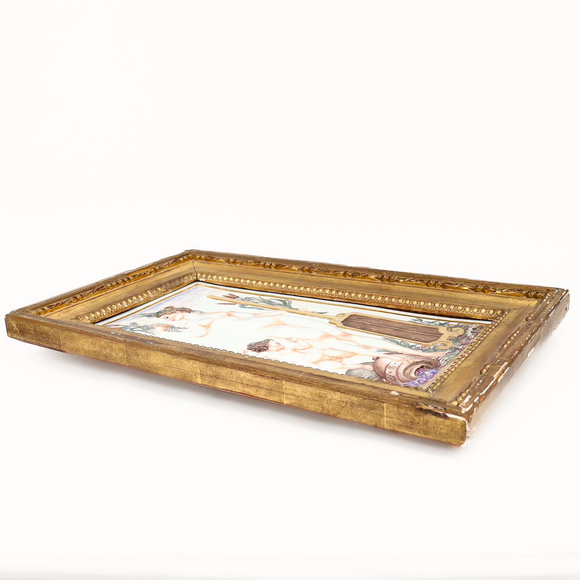 Grande plaque ancienne en porcelaine de Capodimonte représentant une naïade ou une nymphe d'eau en vente 7