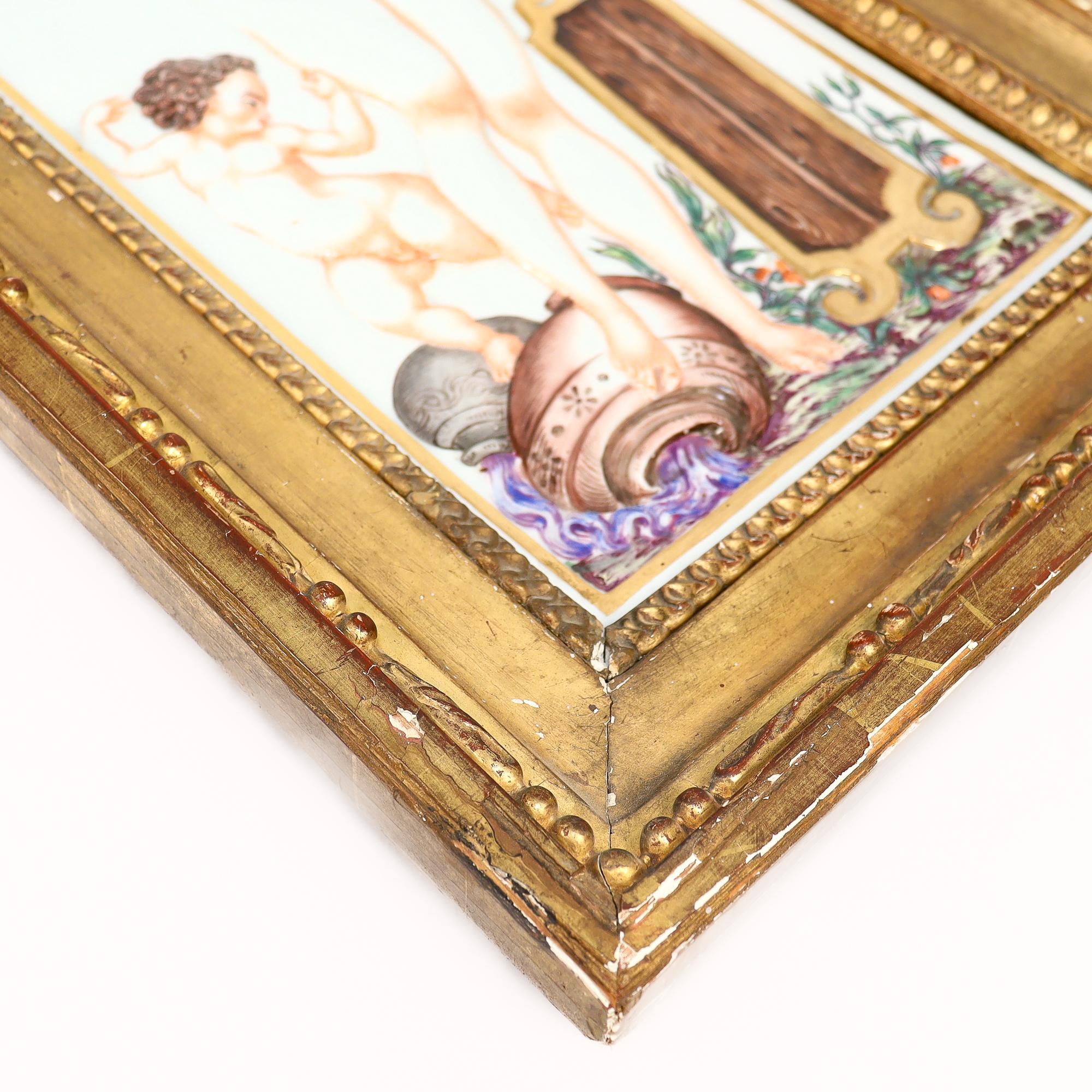 Grande plaque ancienne en porcelaine de Capodimonte représentant une naïade ou une nymphe d'eau en vente 8