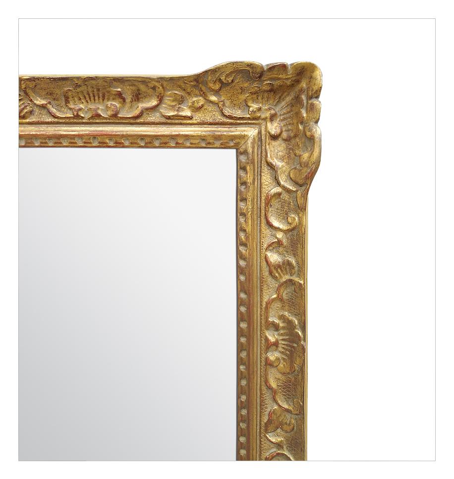 Miroir Grand miroir ancien en bois doré sculpté et sculpté, style Louis XIV, vers 1965 en vente