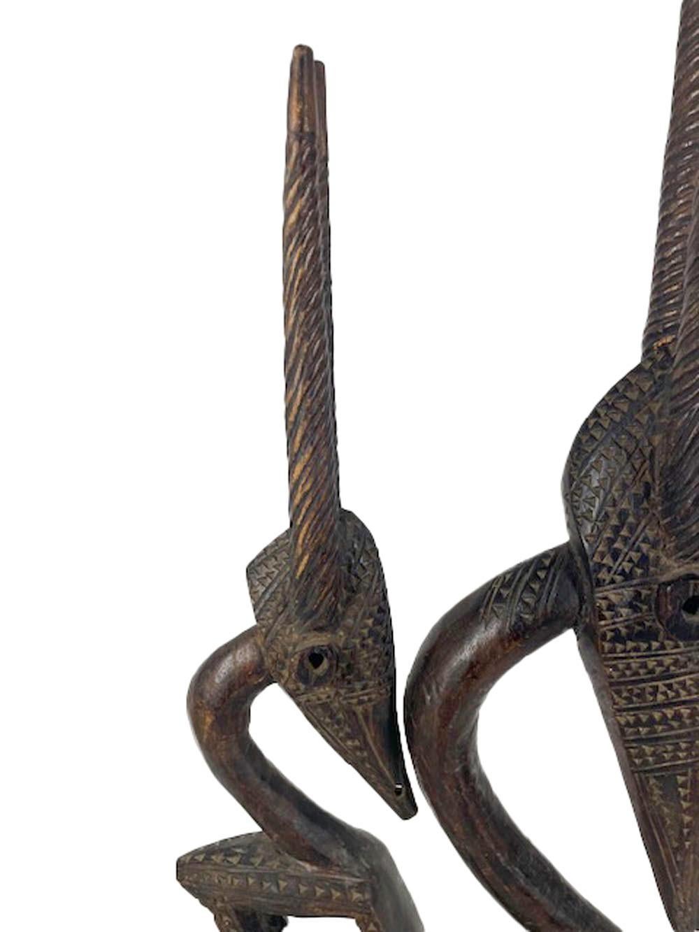 Große antike geschnitzte weibliche Bambara Chi Wara Antelope-Figur aus Holz (Frühes 20. Jahrhundert) im Angebot