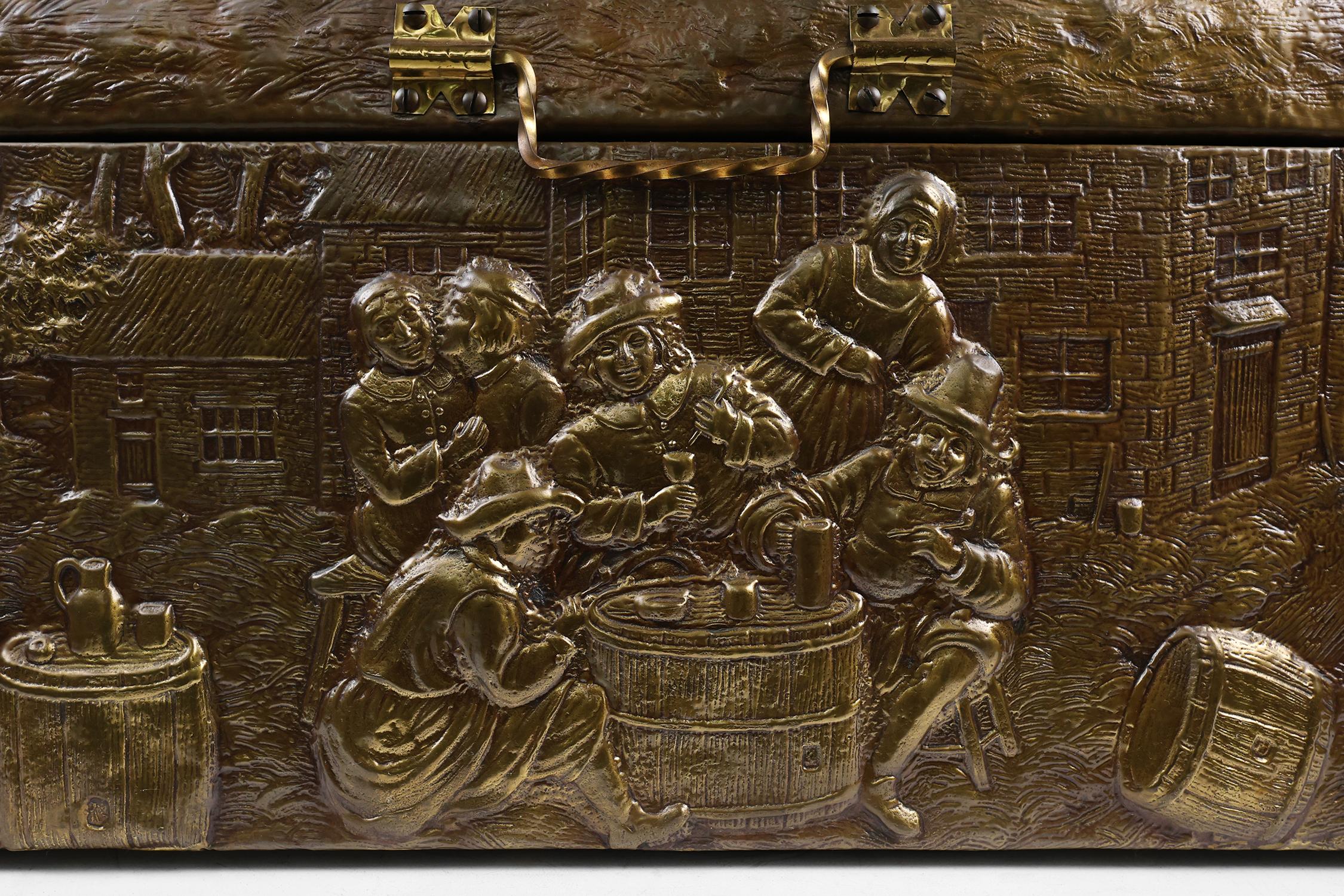 Large Antique chest covered with sculpted copper relief, Belgium ca. 1930 In Good Condition For Sale In Meulebeke, BE