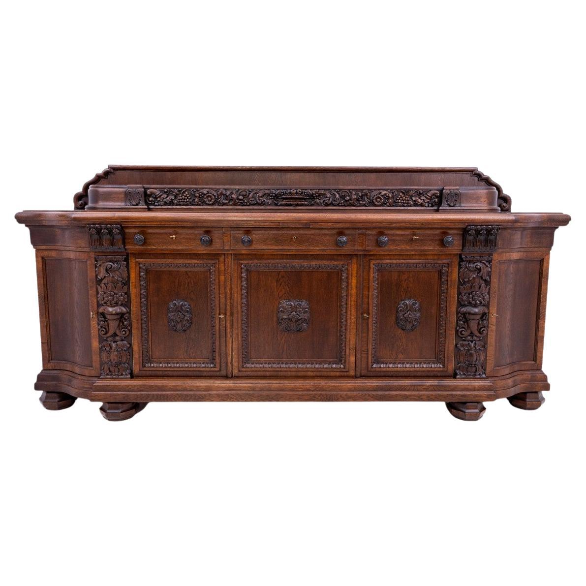 Grande commode ancienne, Allemagne, vers 1890. Après la rénovation. en vente