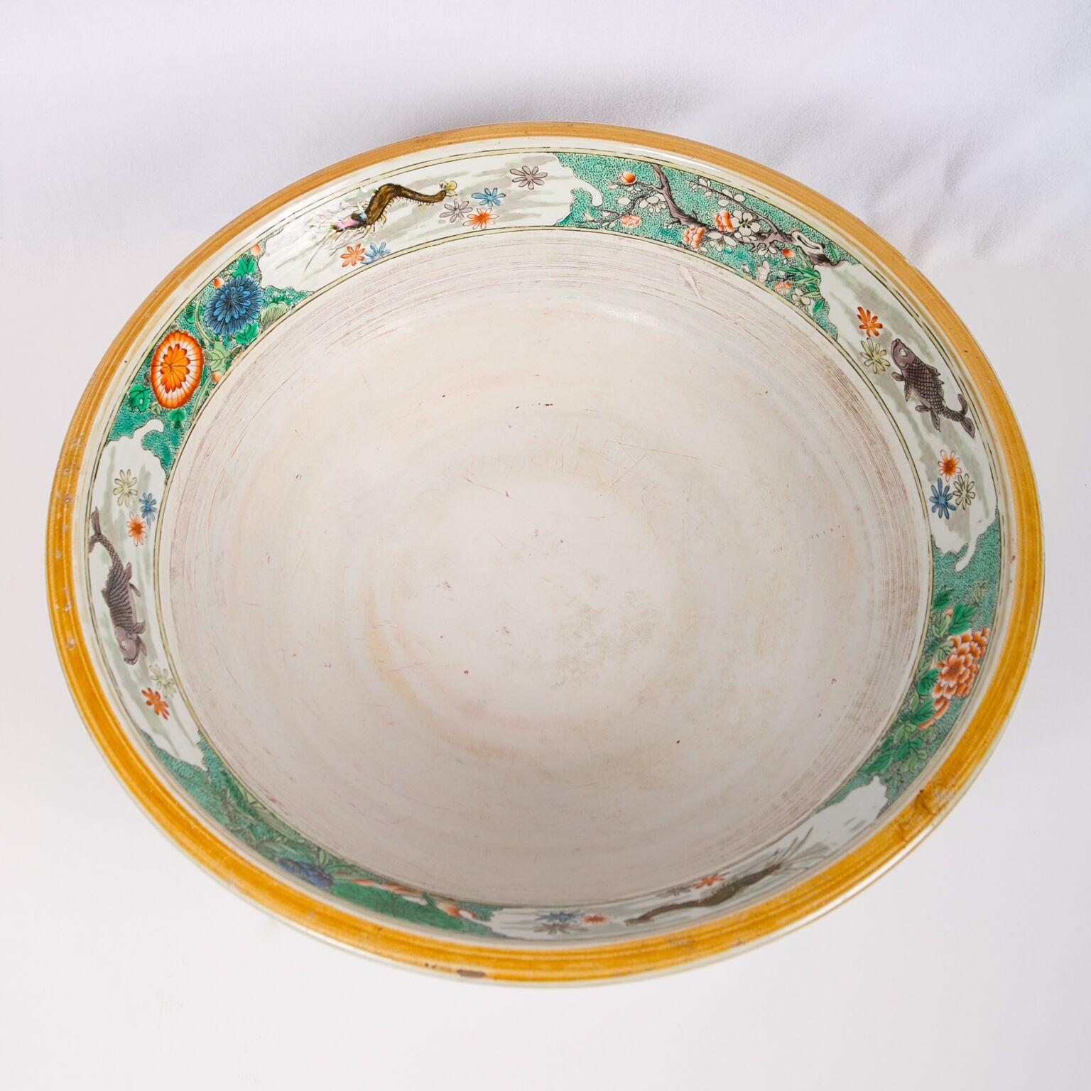 Large Antique Chinese Bowl Decorated in Famille Verte Enamels, Circa 1900 3