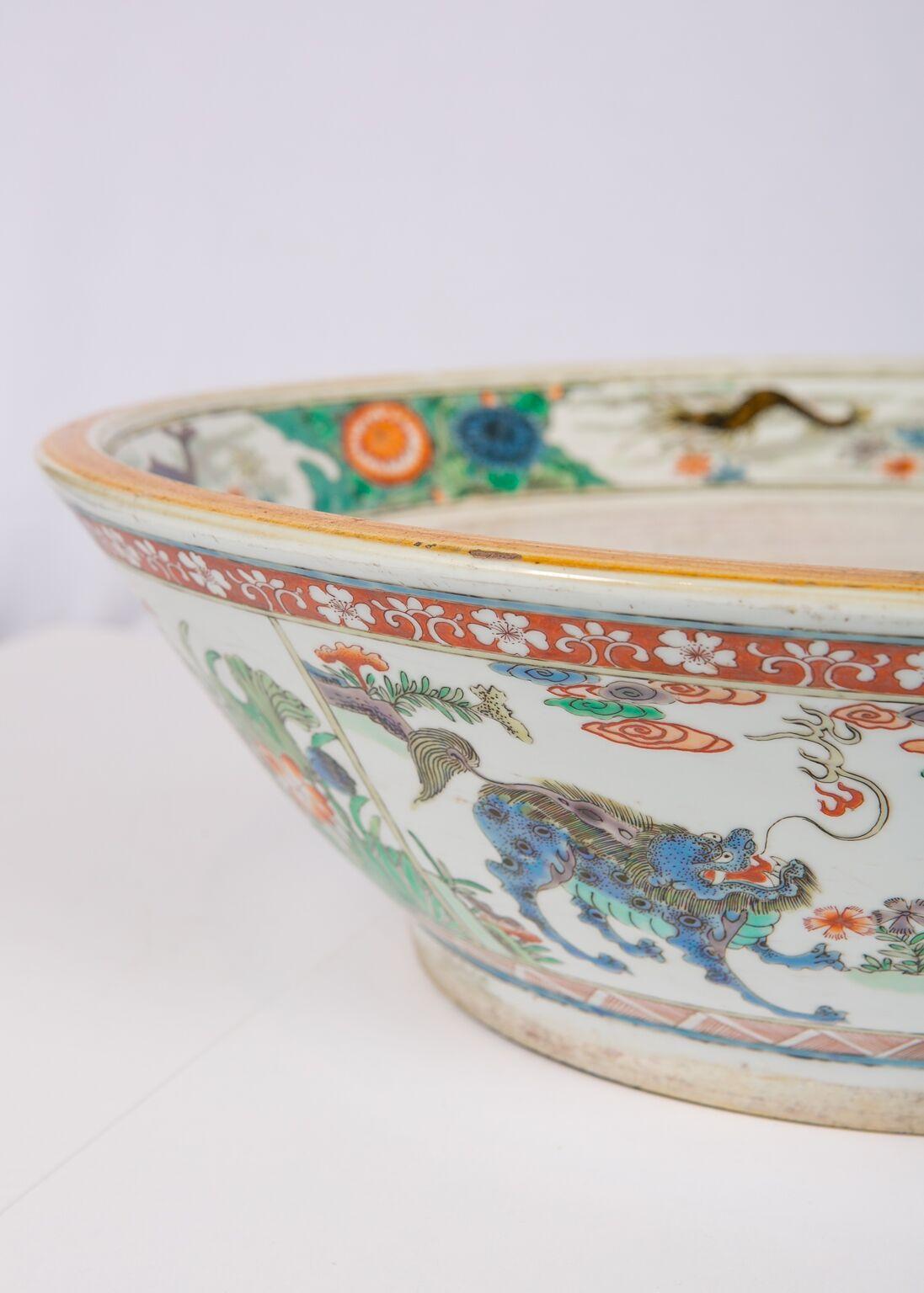 Large Antique Chinese Bowl Decorated in Famille Verte Enamels, Circa 1900 4