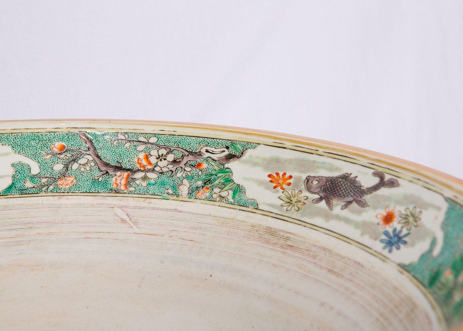 Large Antique Chinese Bowl Decorated in Famille Verte Enamels, Circa 1900 5