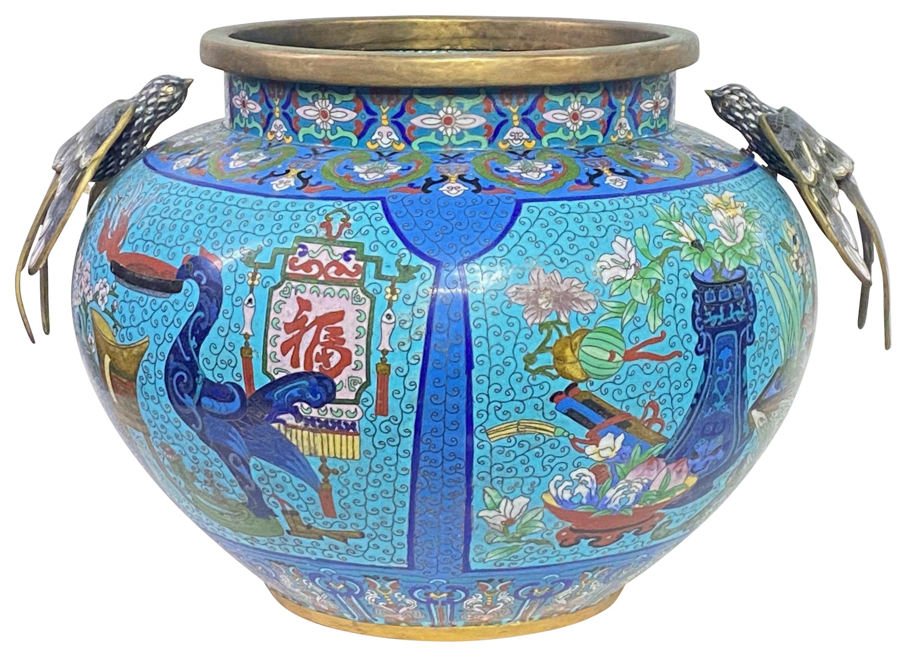Grande urne chinoise ancienne en cloisonné et laiton en vente 2