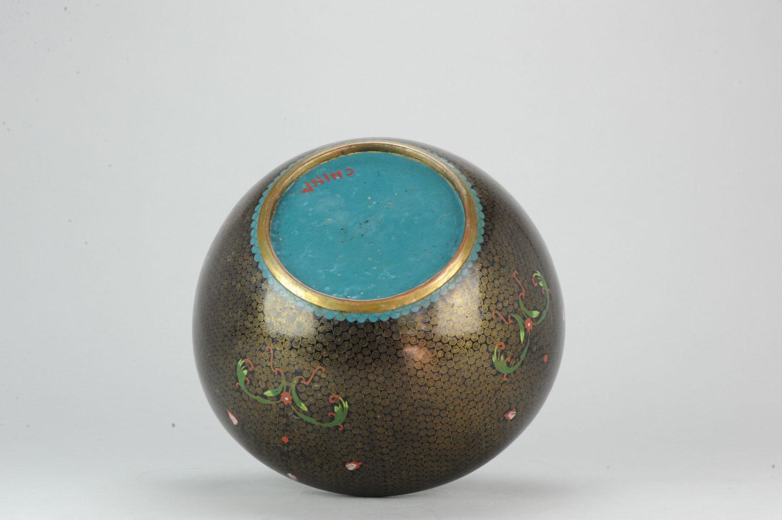 Large Antique Chinese Cloisonne Incense Burner Bronze Marked, 19th Century In Good Condition For Sale In Amsterdam, Noord Holland