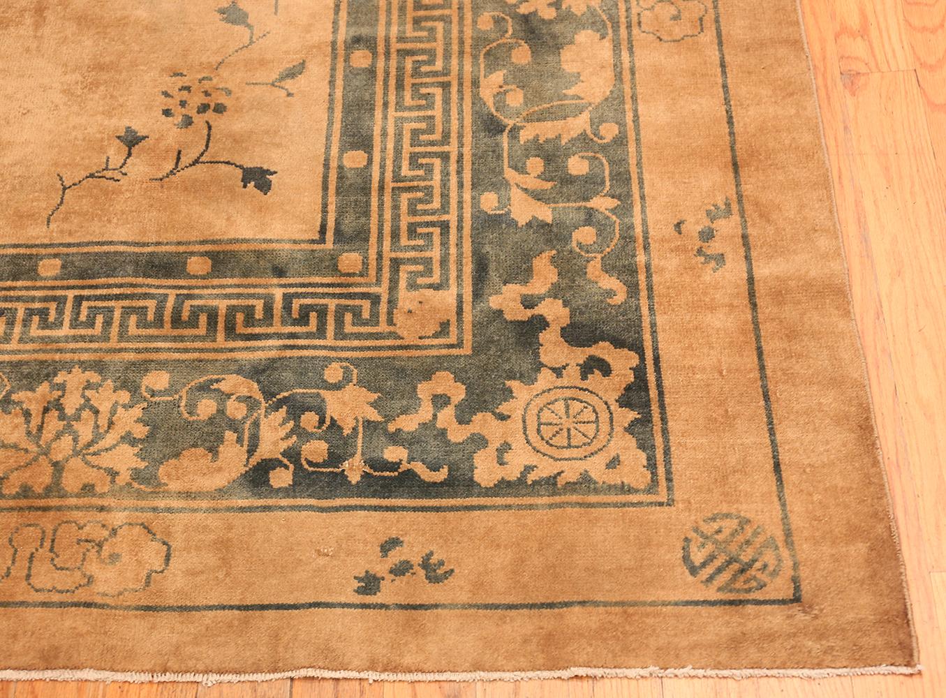 Large Antique Chinese Dragon Rug In Good Condition In New York, NY