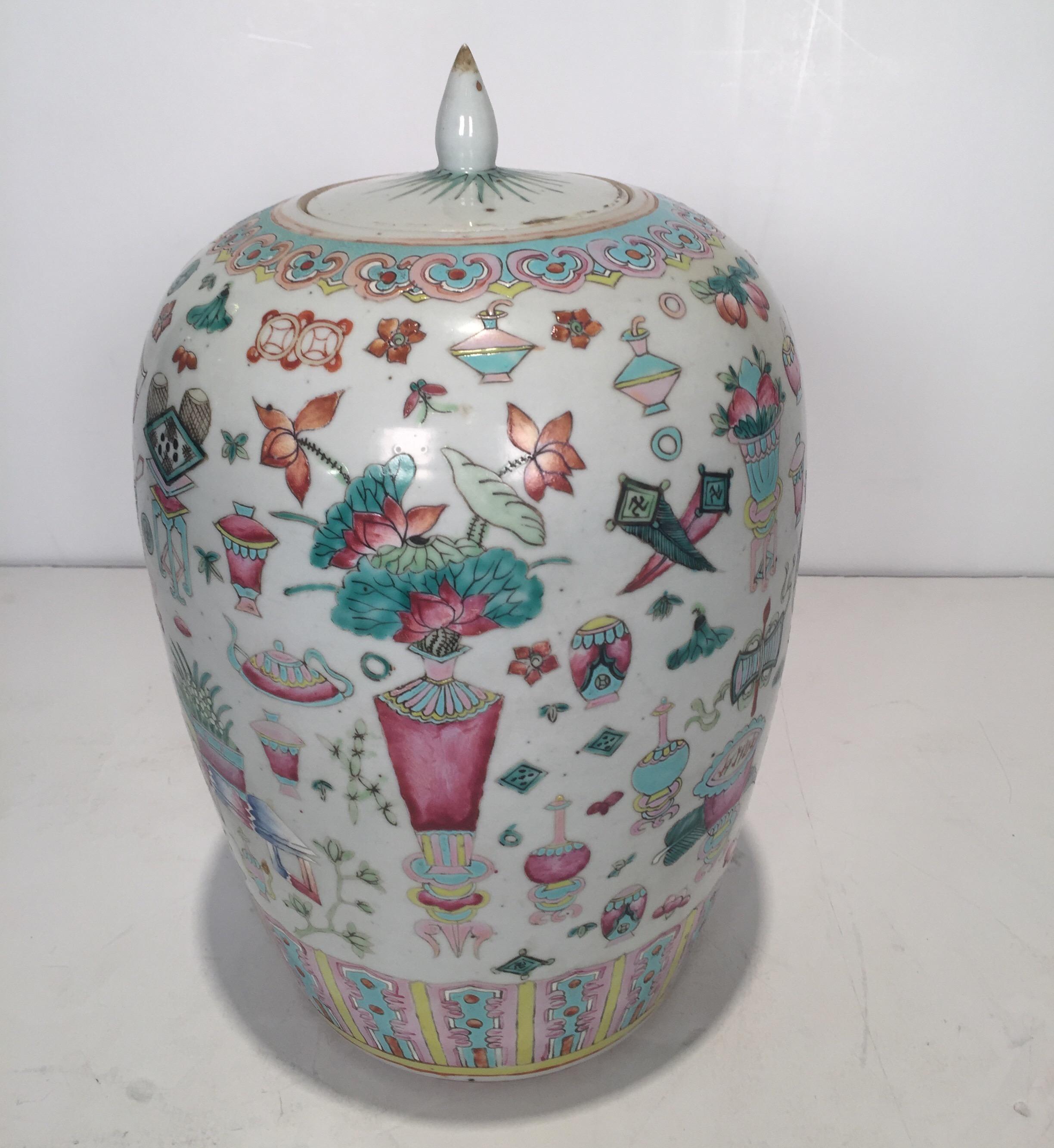 Late 19th Century Large Antique Chinese Export Porcelain Ginger Jar