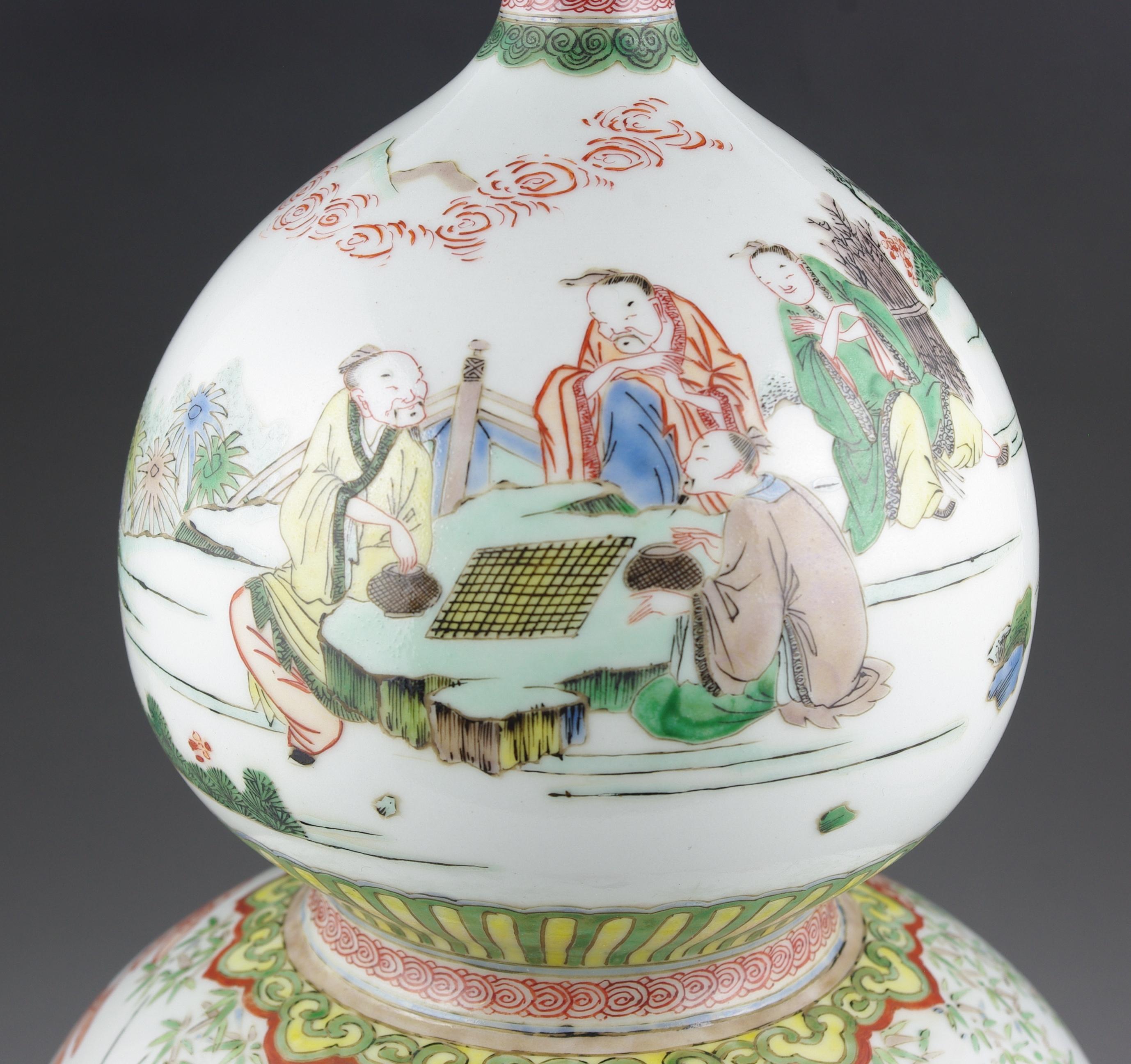 Grand vase double gourde en porcelaine chinoise ancienne Famille Rose Fencai, 19e siècle Qing en vente 5
