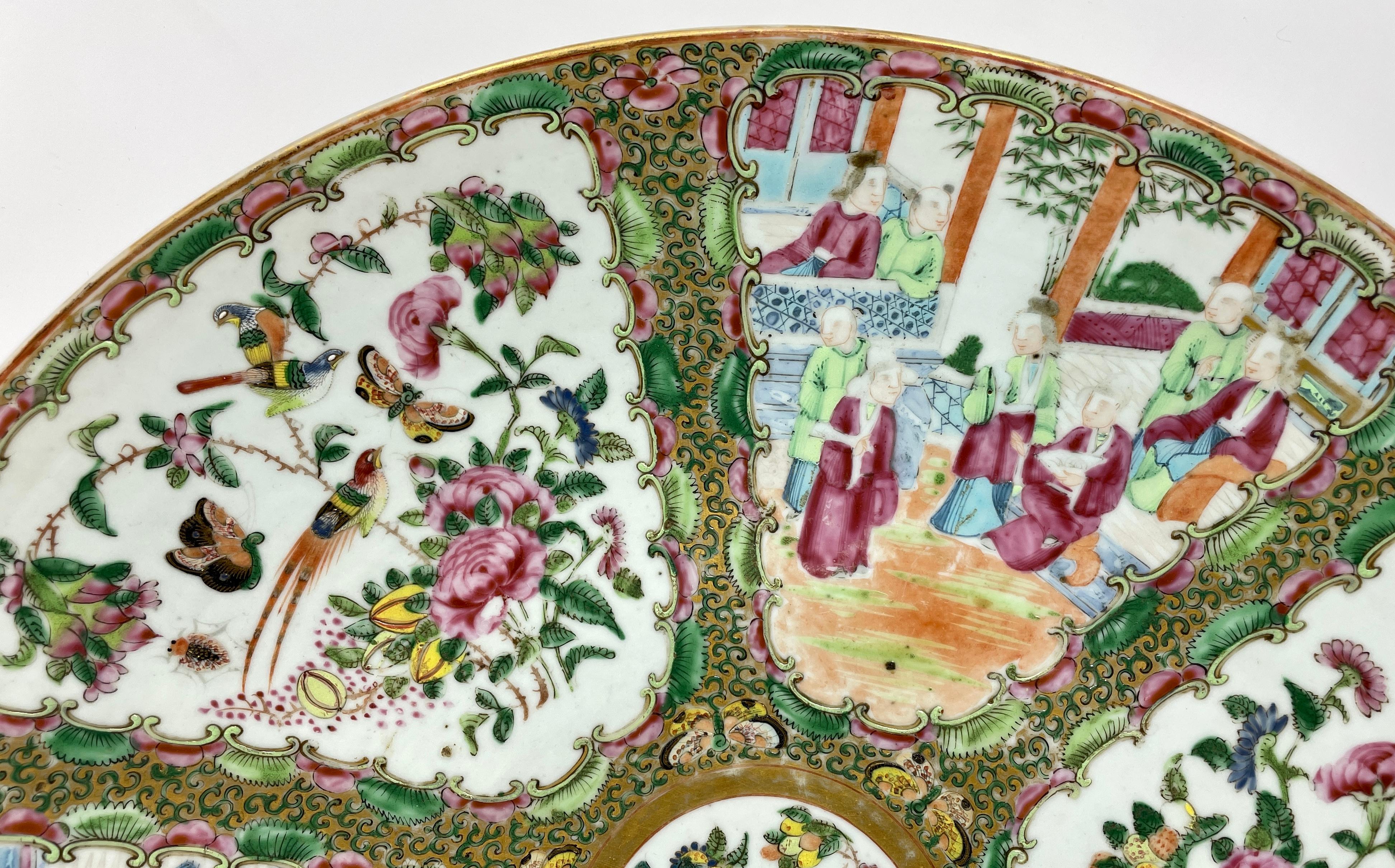 Large Antique Chinese Famille Rose or Rose Medallion porcelain charger plate, circa 1880s-1890s.