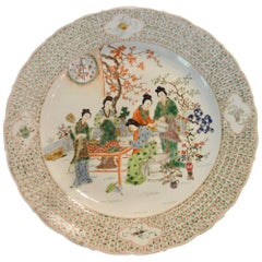 Large Antique Chinese Famille Verte Décorative Plate