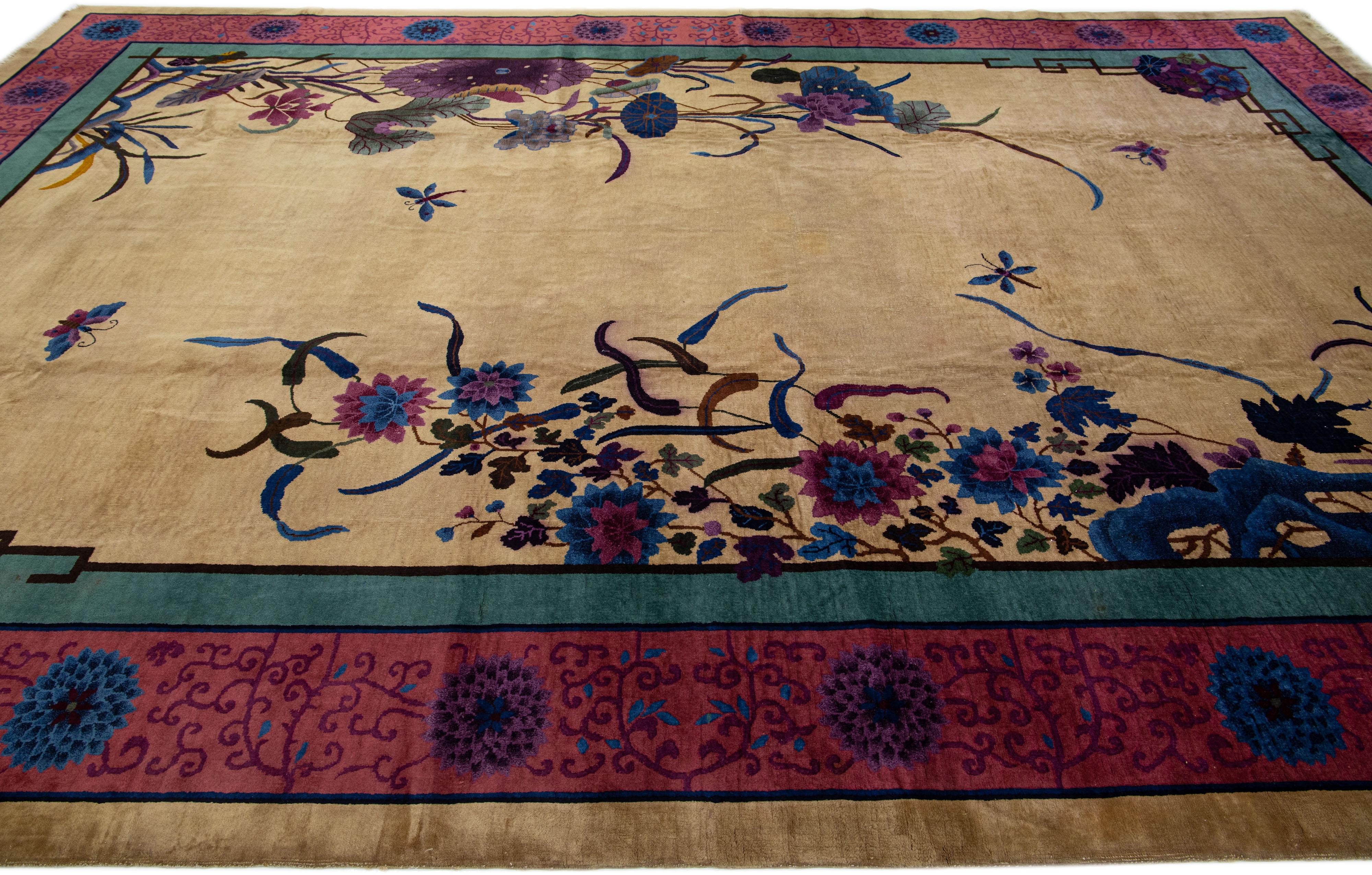 Chinois Grand tapis chinois ancien en laine Nichols de qualité supérieure en vente