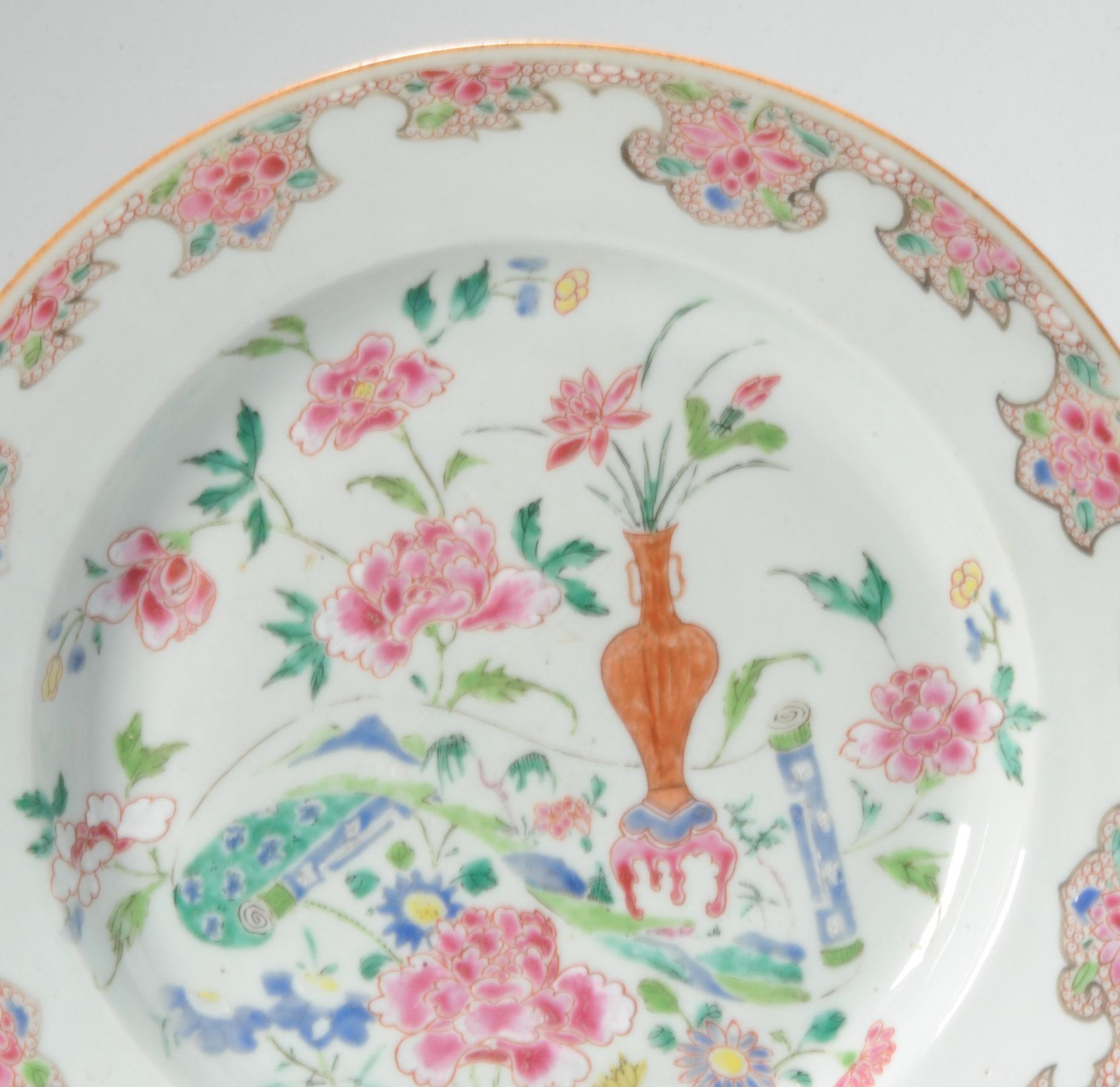 Yongzheng/Qianlong, 18th century,Famille Rose.

Strong colors on this beautifully painted dish.

Additional information:
Material: Porcelain & Pottery
Decoration Type / Colour: Famille Rose
Region of Origin: China
Emperor: Qianlong