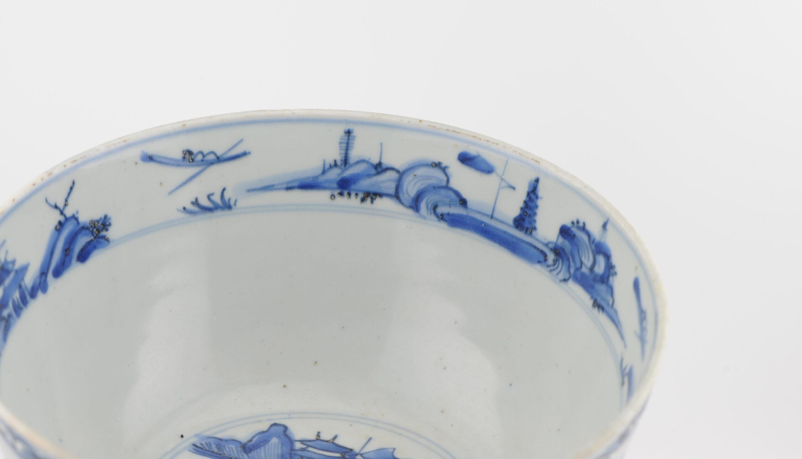 Large Antique Chinese Porcelain Jiajing - Wanli period 1560-1600 Bowl with La 9