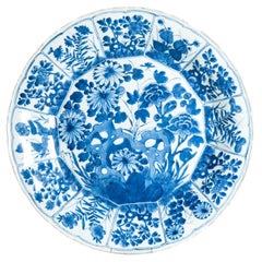 Large Antique Chinese Porcelain Kangxi period Charger Plate Bird Plate Marked Ba