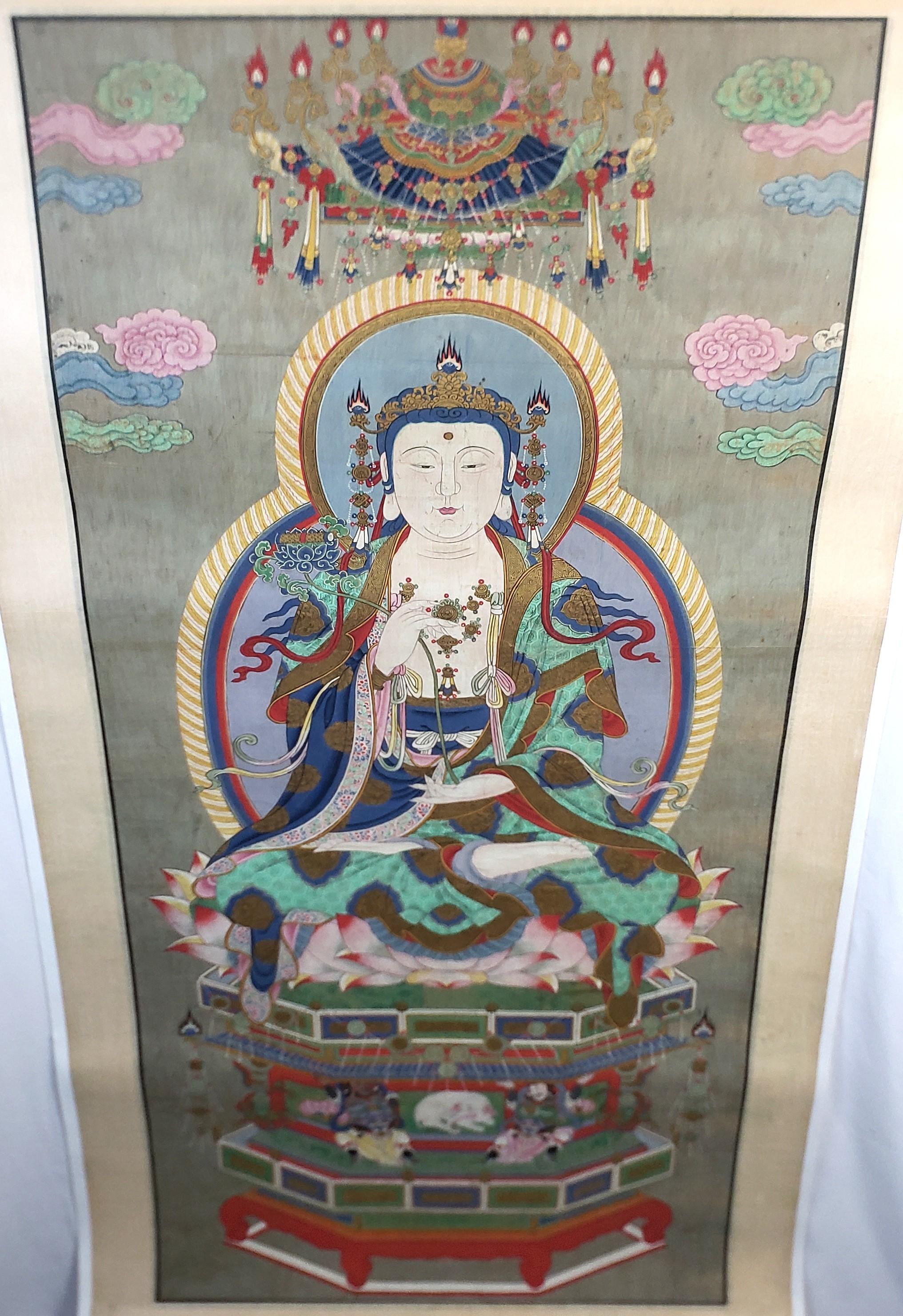 Hand-Crafted Large Antique Chinese Qing Dynasty Hand-Painted Buddhist Scroll on Silk For Sale