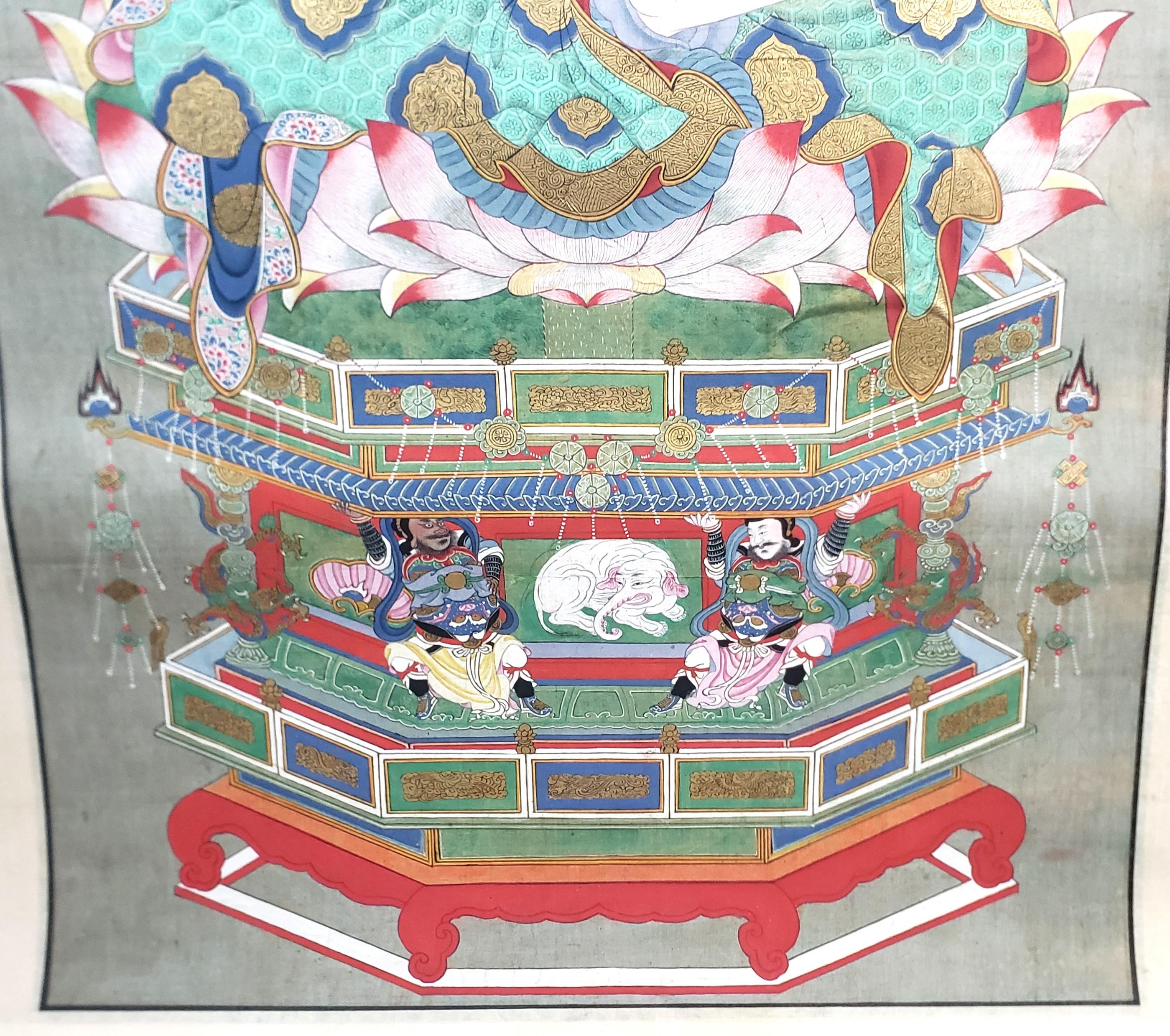 Große antike chinesische Qing Dynasty handgemalte buddhistische Schriftrolle auf Seide im Angebot 1