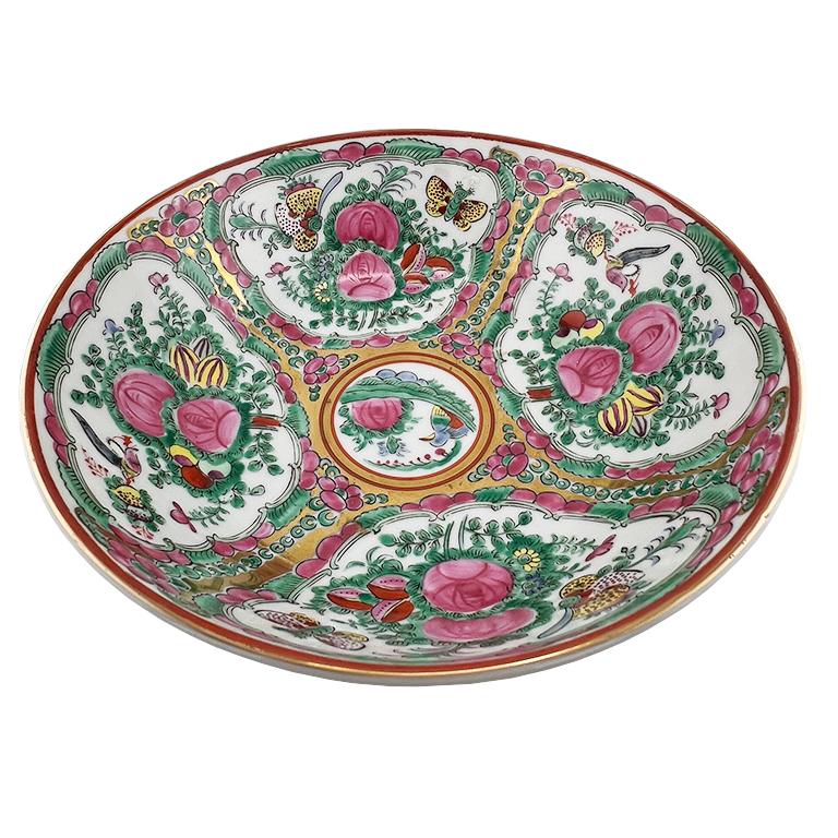 Chinoiserie Large Antique Chinese Rose Medallion Bowl, Hand-Painted, Qing Dynasty Style For Sale