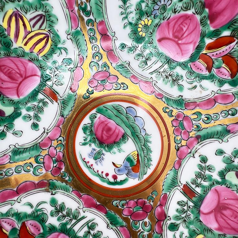 Large Antique Chinese Rose Medallion Bowl, Hand-Painted, Qing Dynasty Style For Sale 3