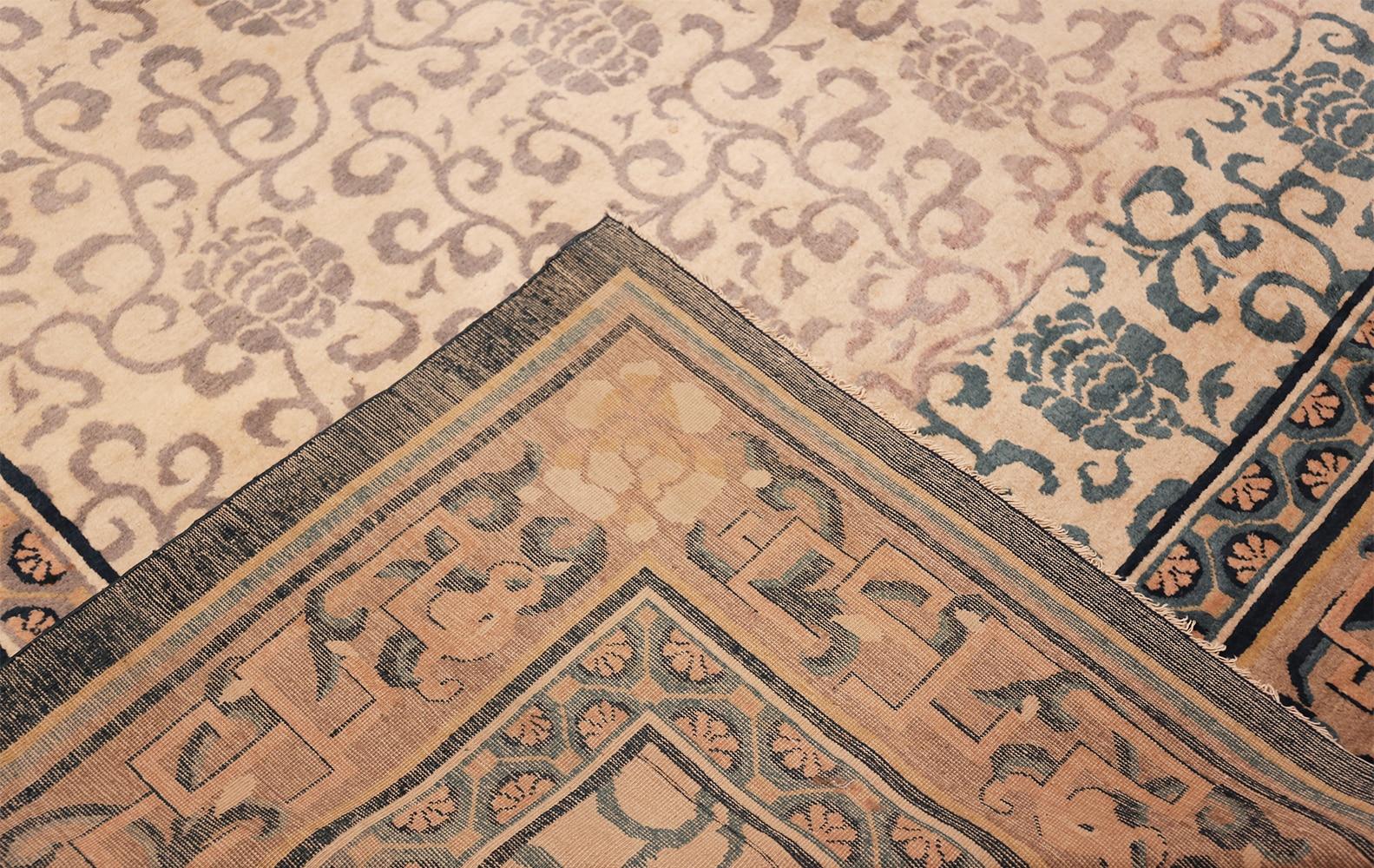 Wool Antique Chinese Rug. 14 ft. 7 in x 17 ft. 4 in For Sale
