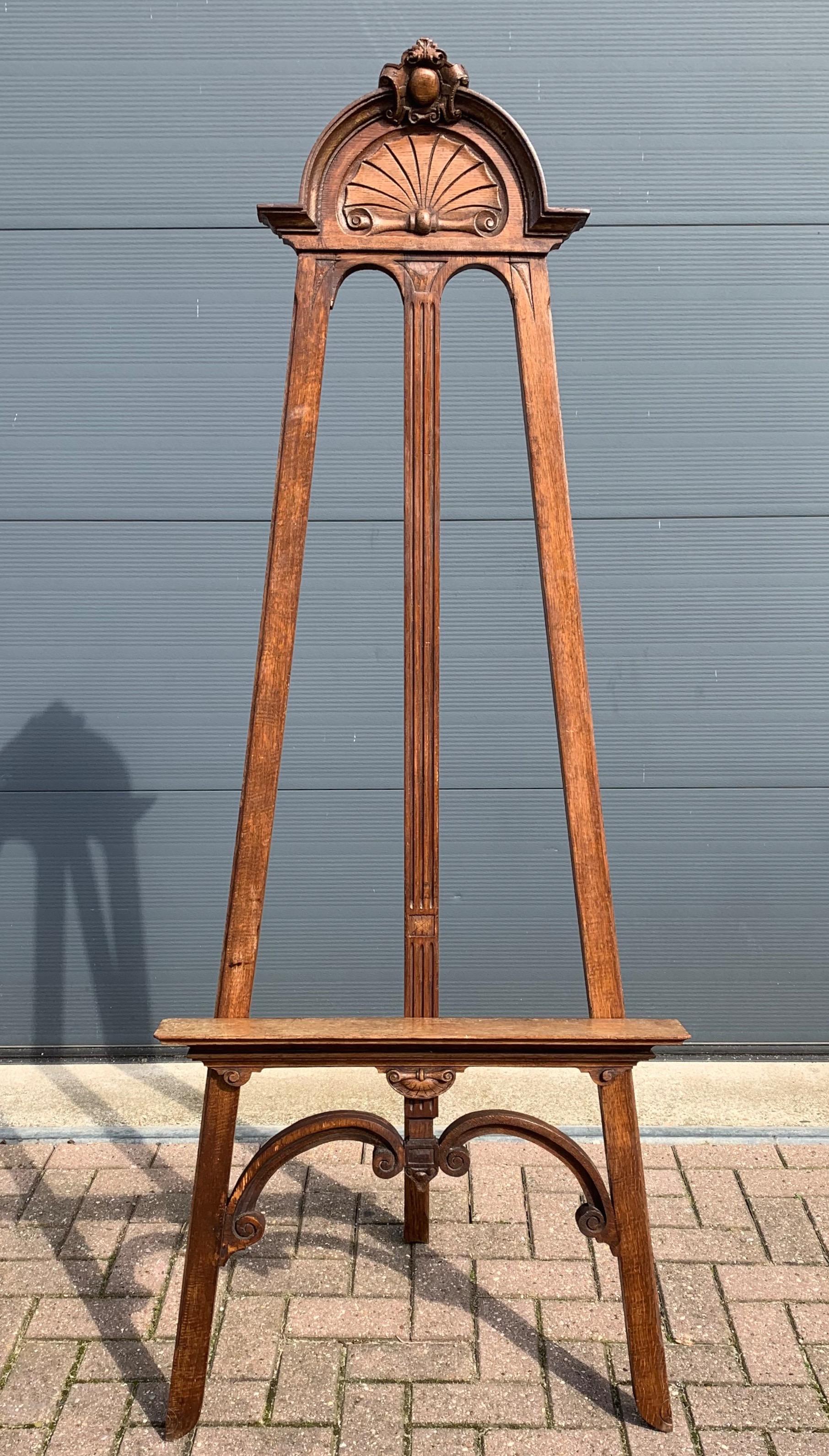 Large Antique Classical Style Studio or Gallery Easel / Painting Display Stand In Good Condition In Lisse, NL