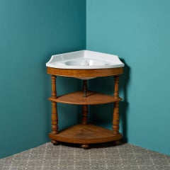 Grand bassin d'angle antique avec Stand Triform